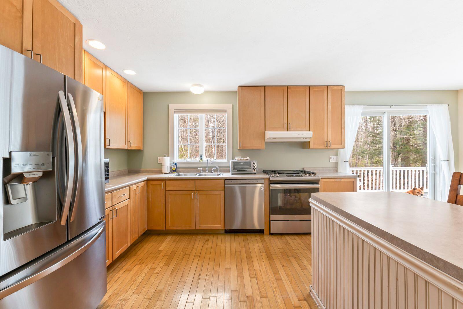 property viewer photo 3