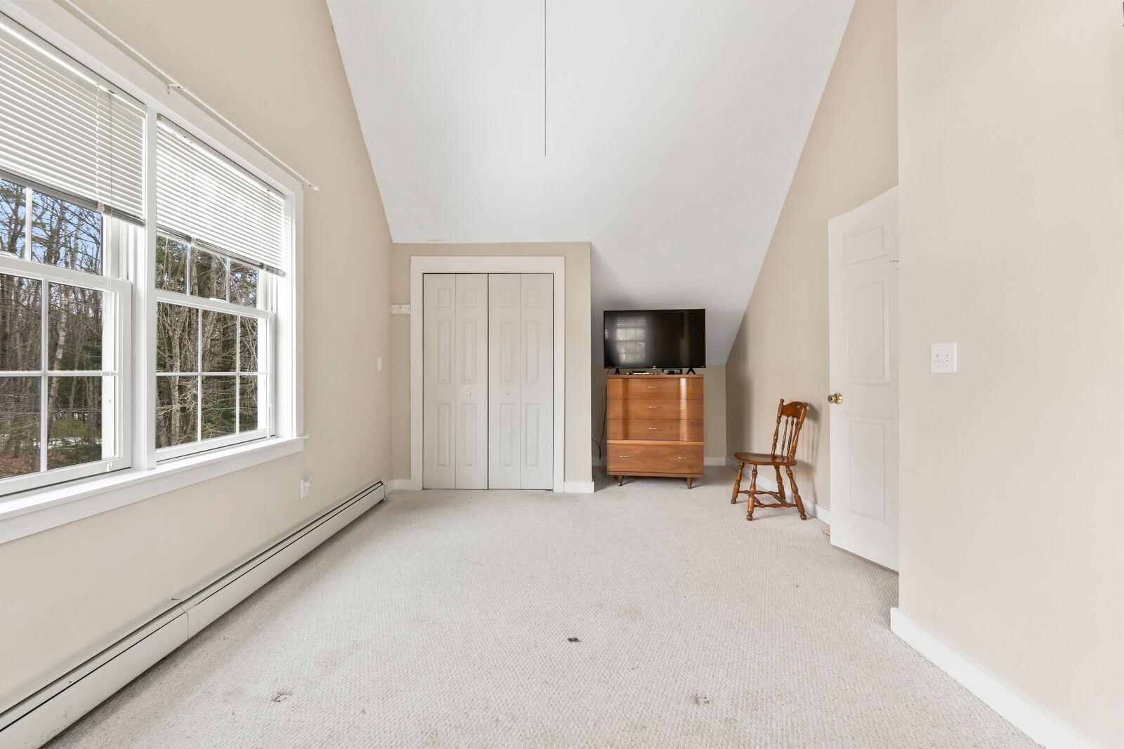 property viewer photo 35