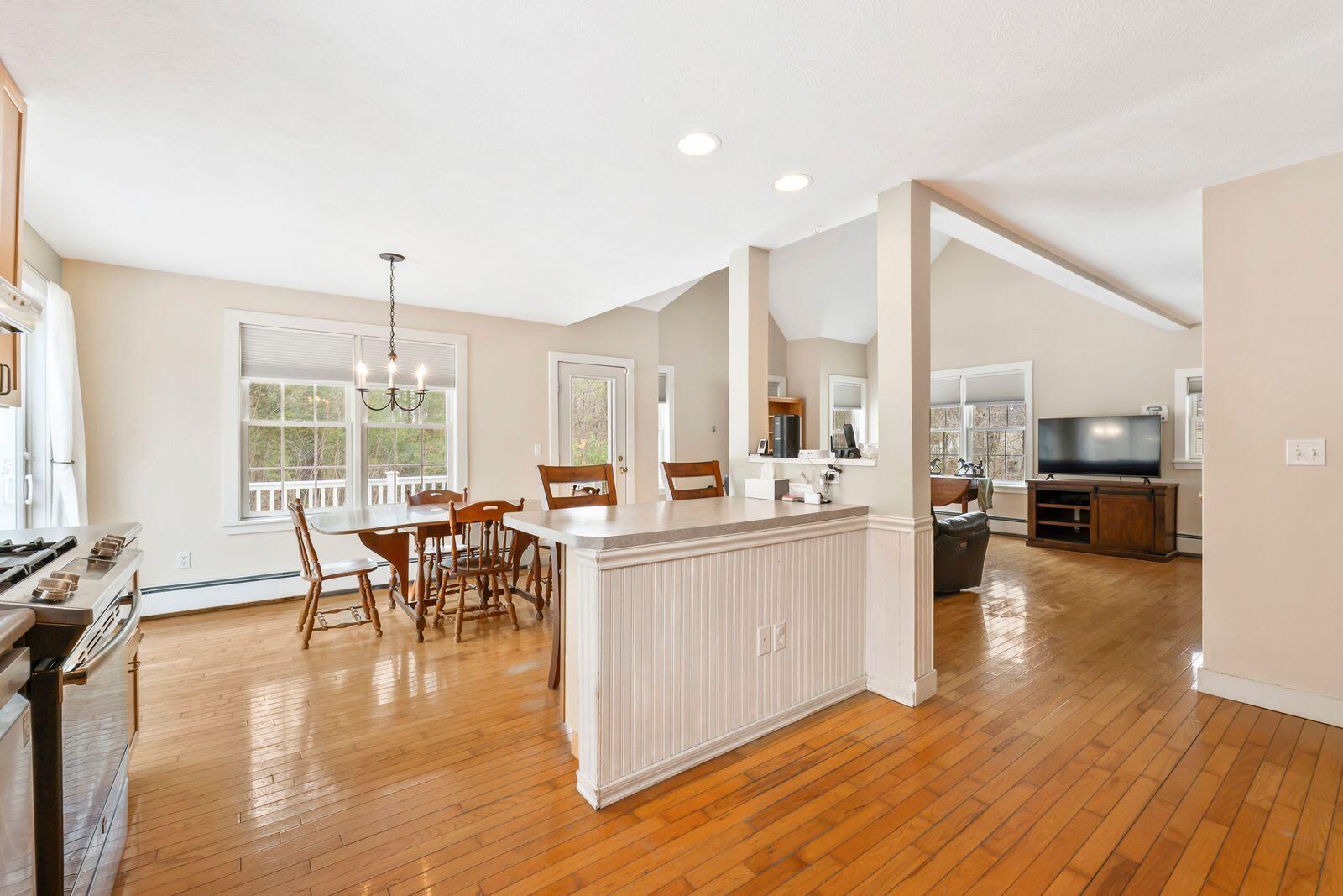 property viewer photo 4