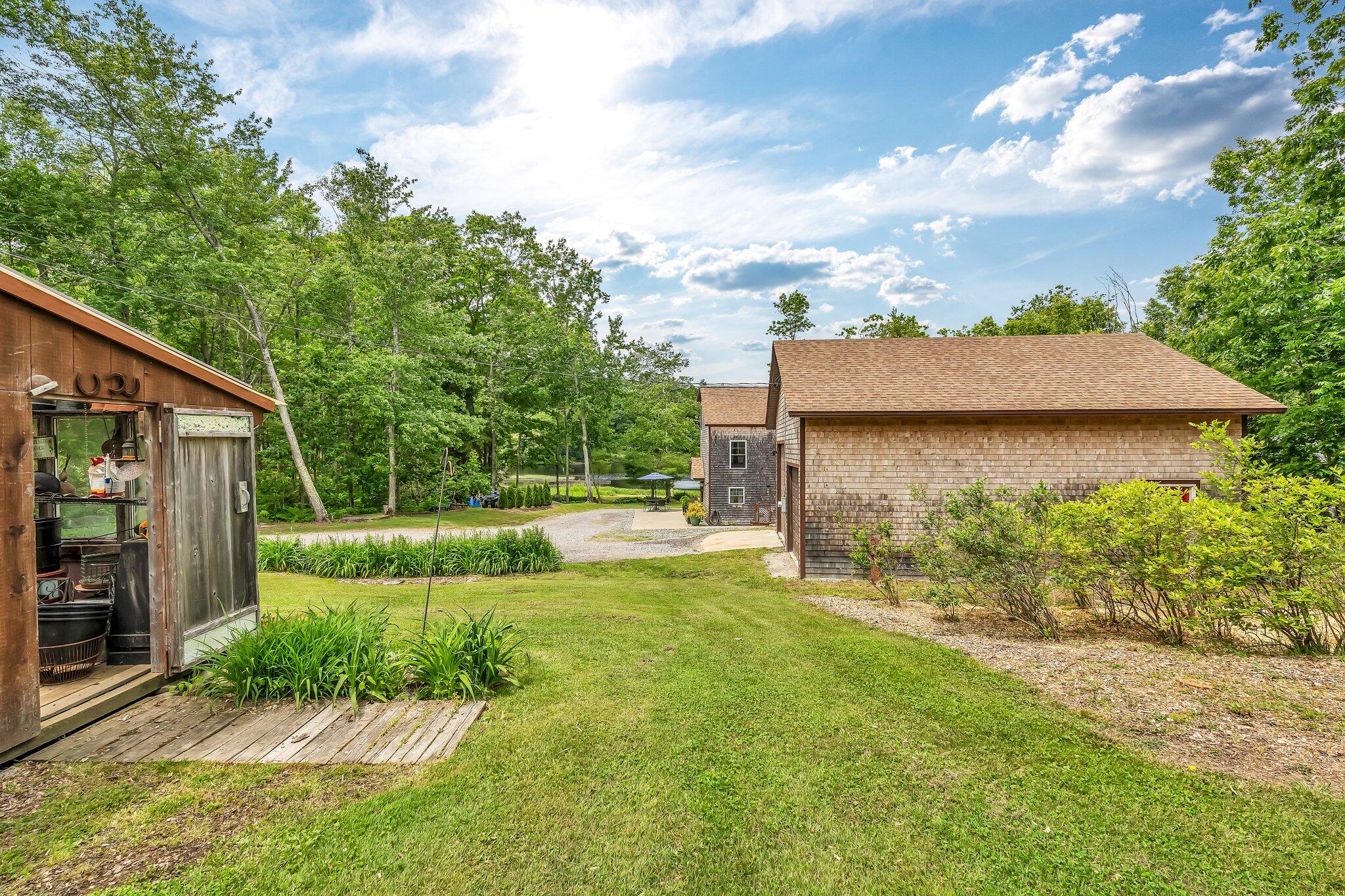 main property photo 45