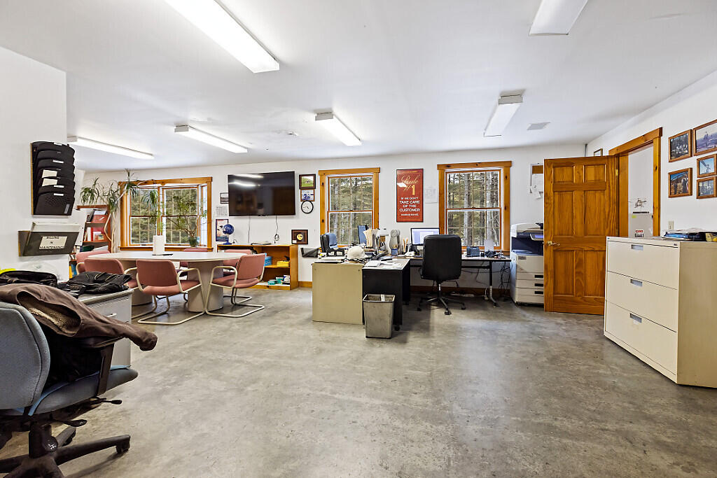main property photo 48