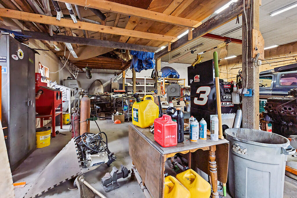 main property photo 62