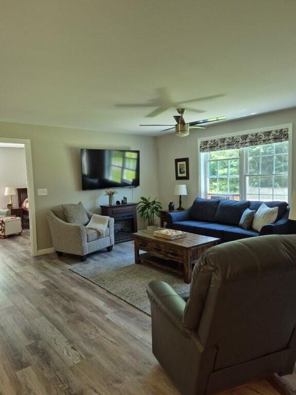 property viewer photo 7