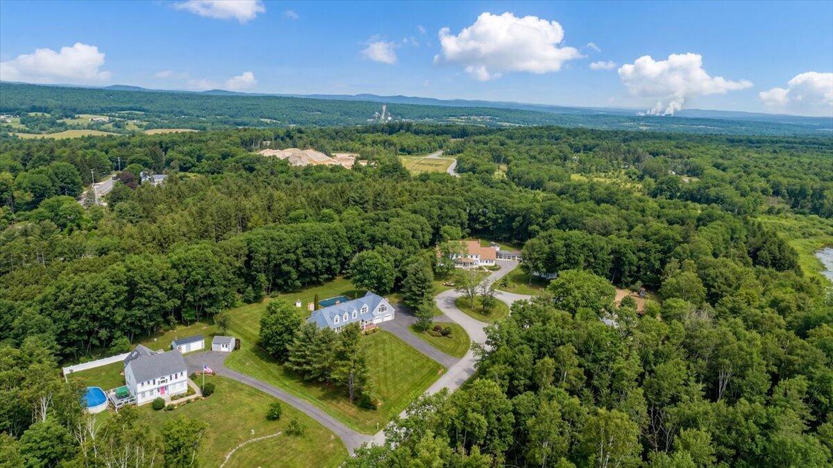 main property photo 86