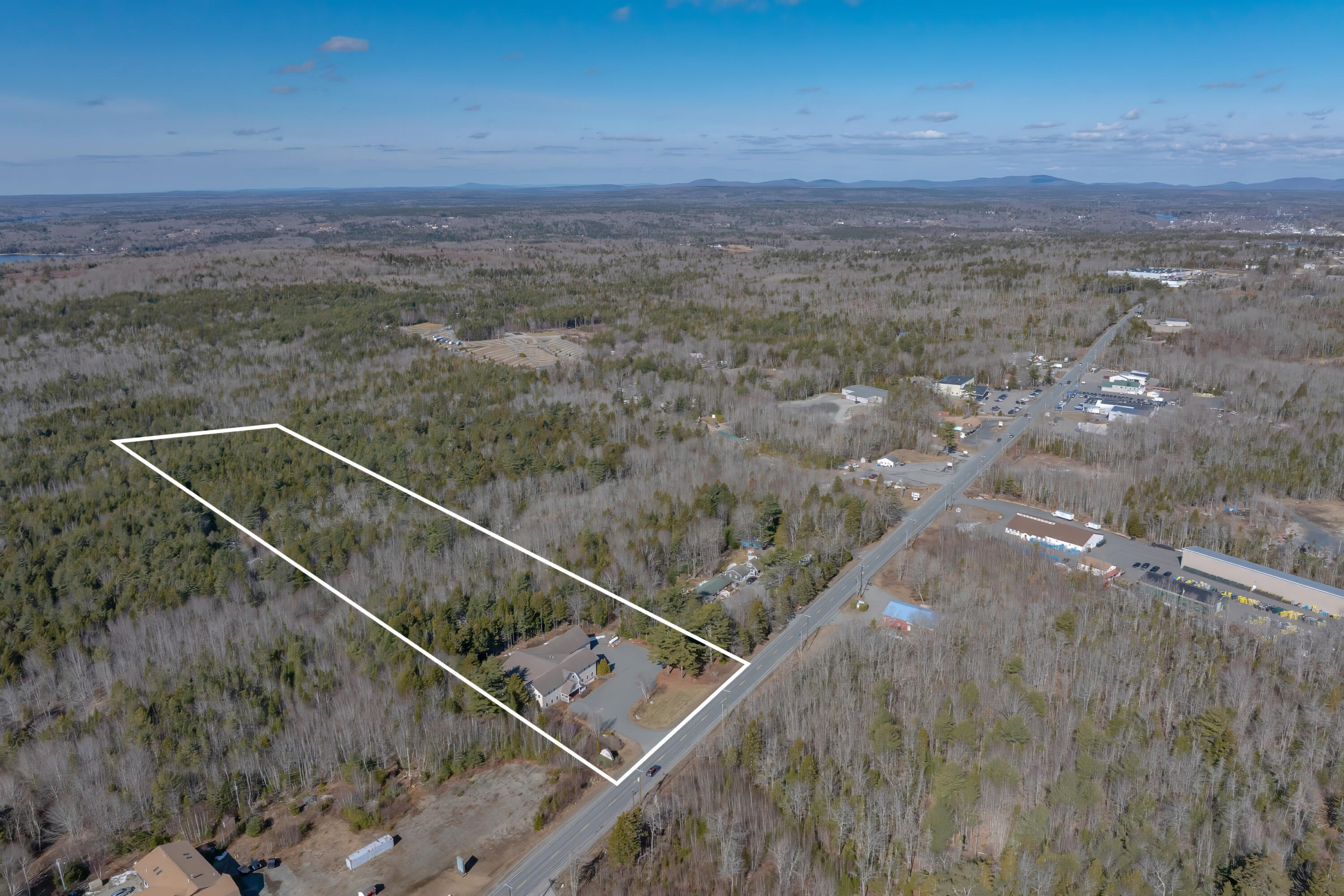main property photo 13