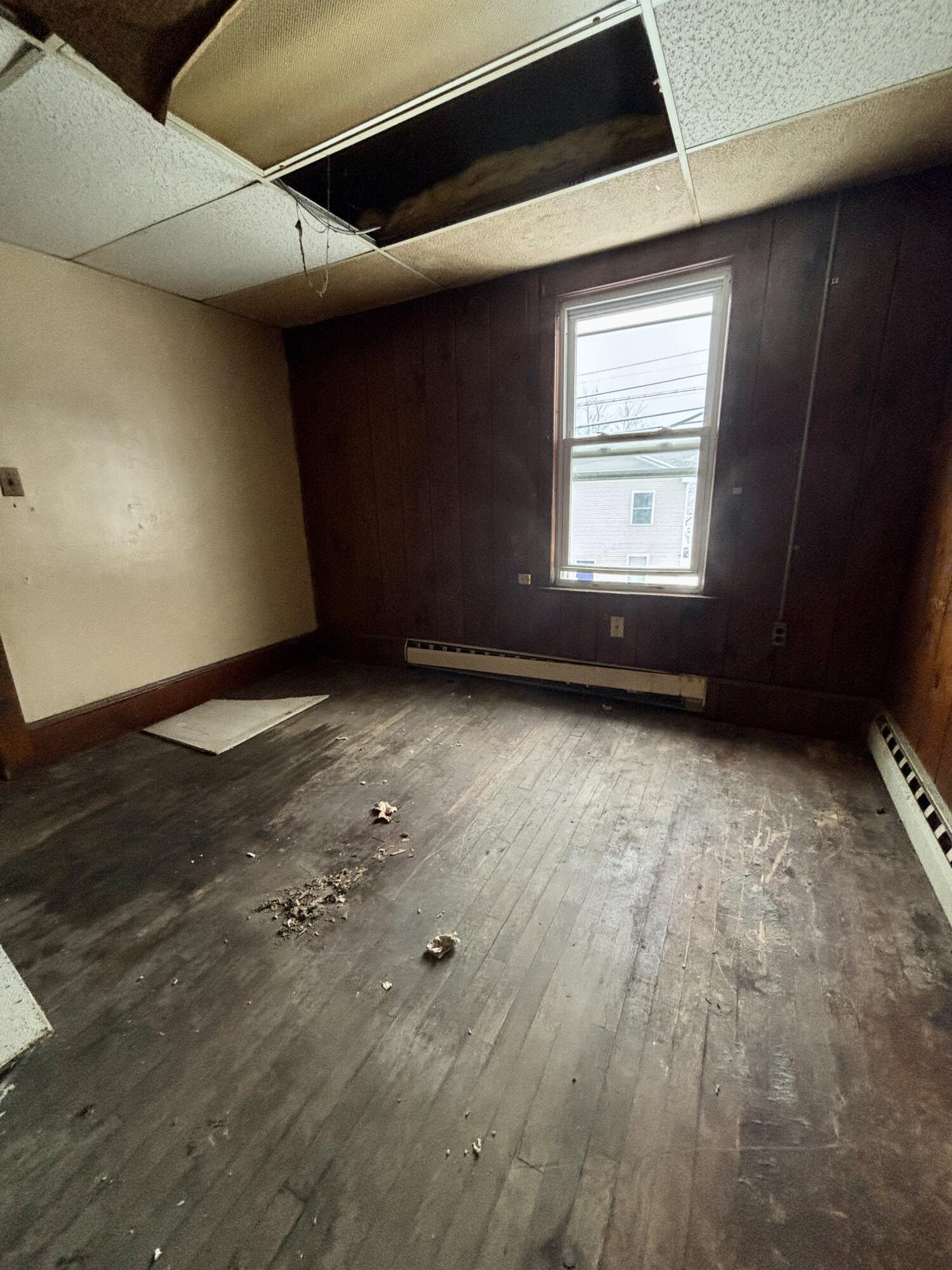 main property photo 48