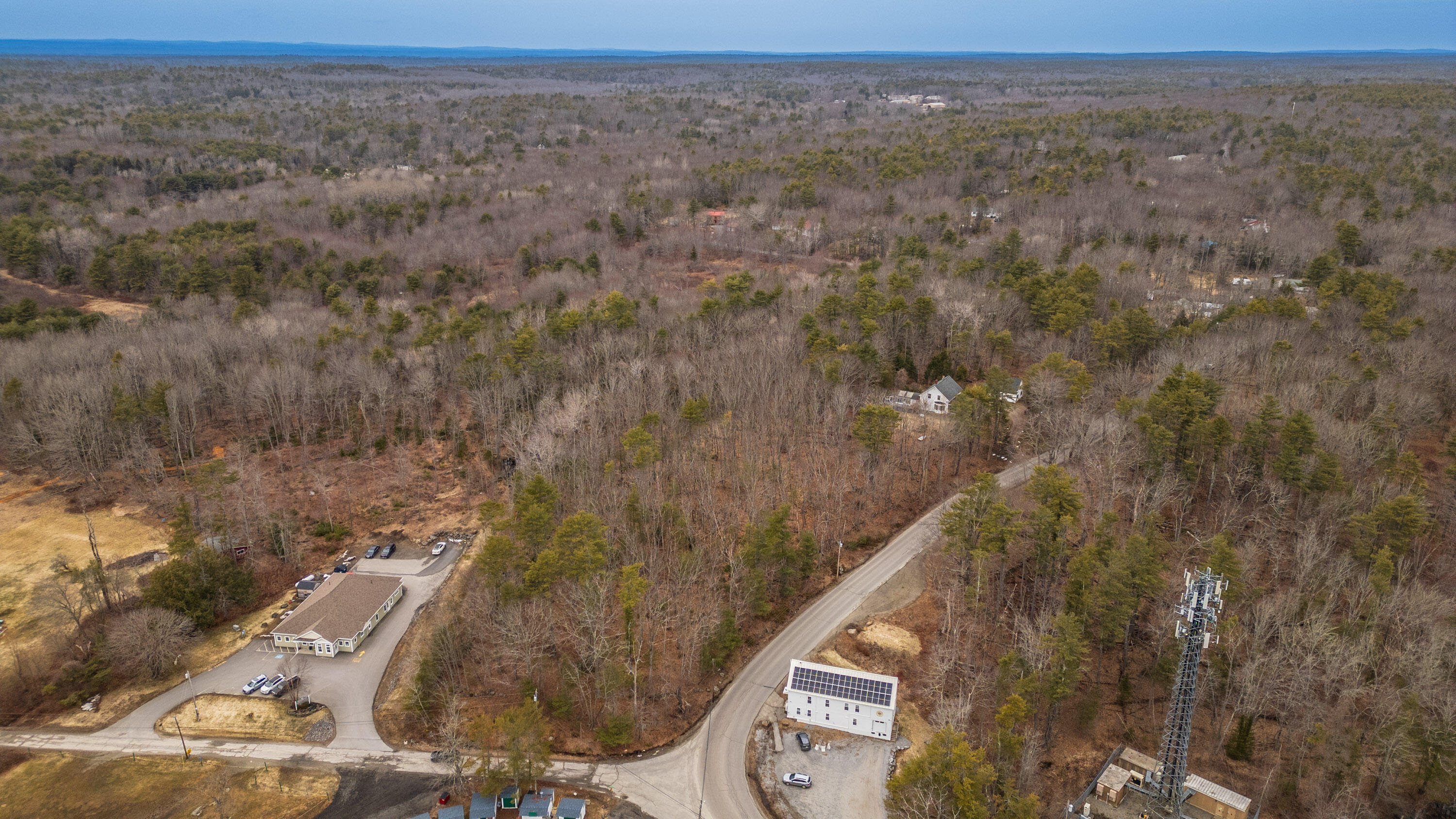 main property photo 32