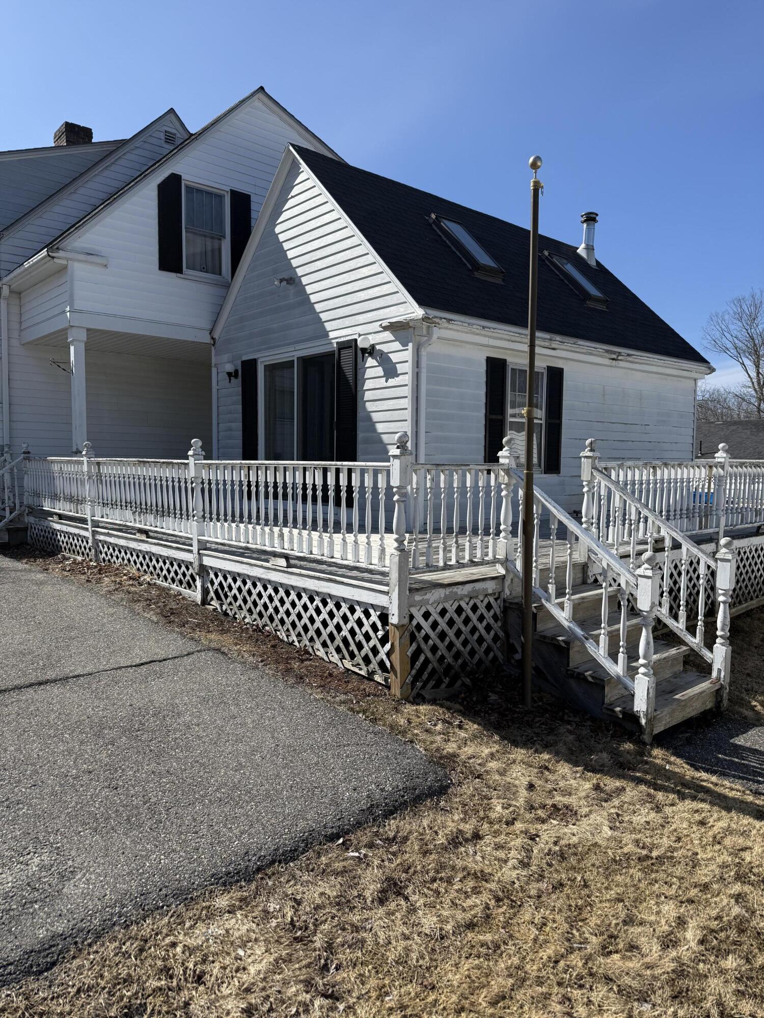 main property photo 2