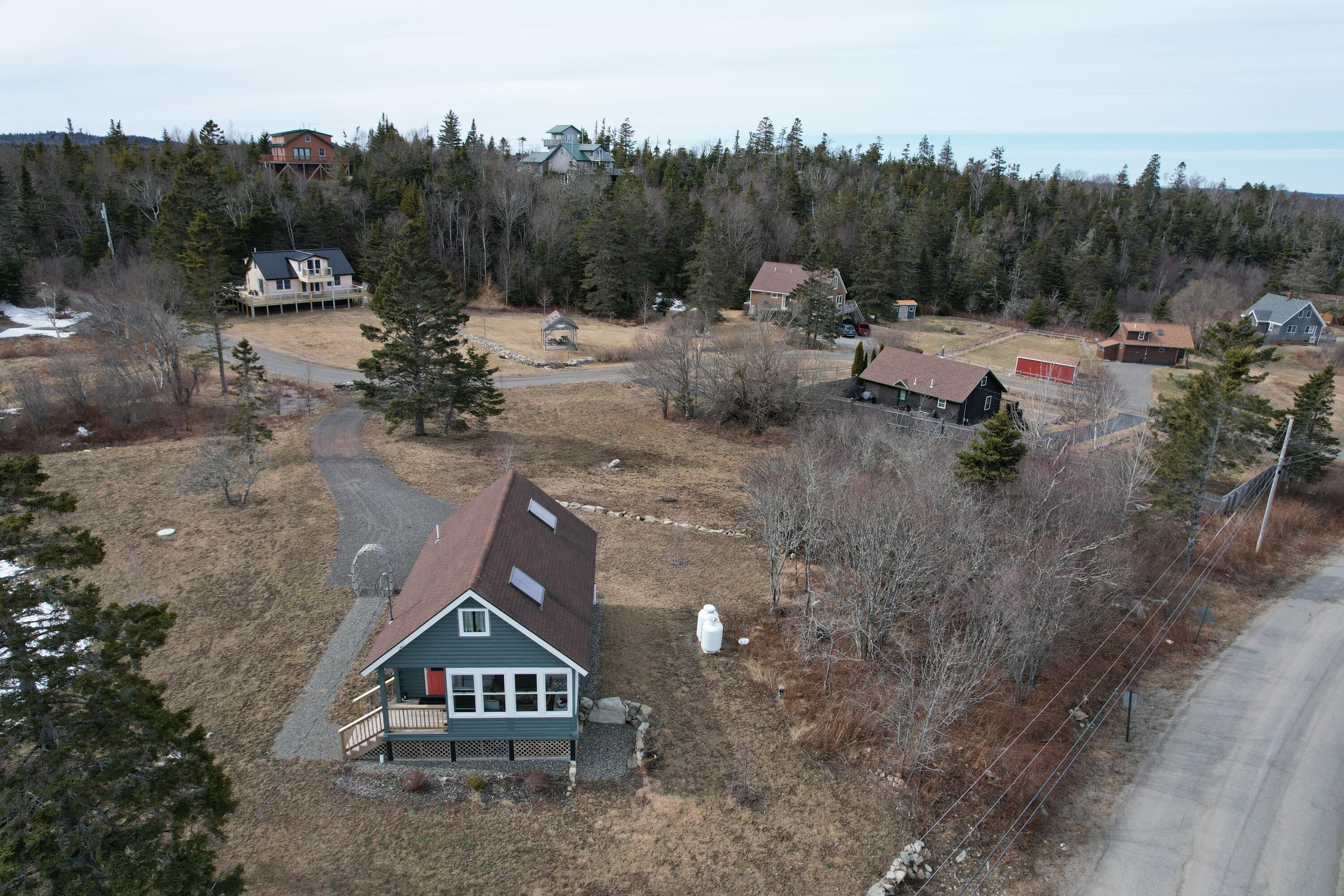 main property photo 39