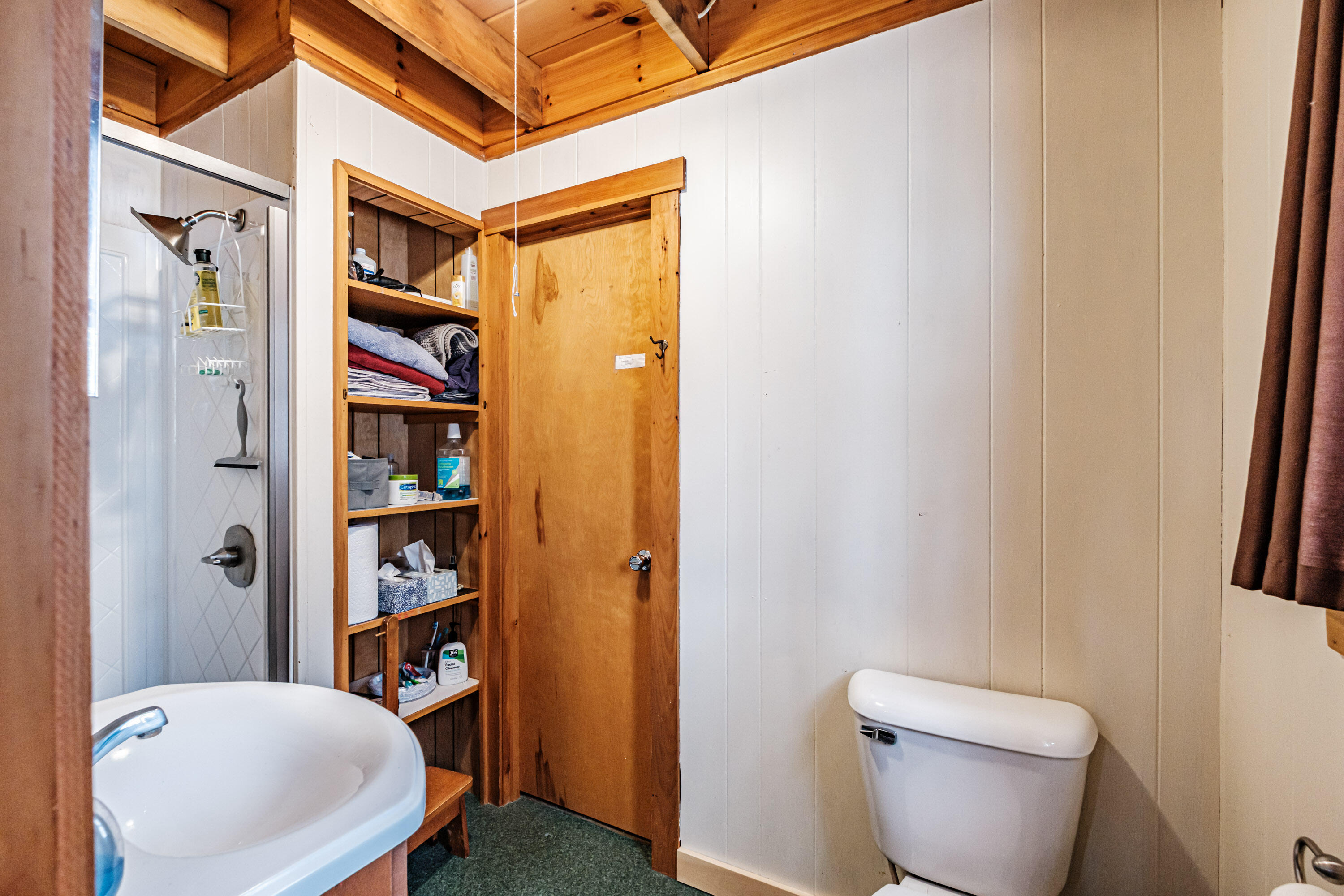main property photo 38