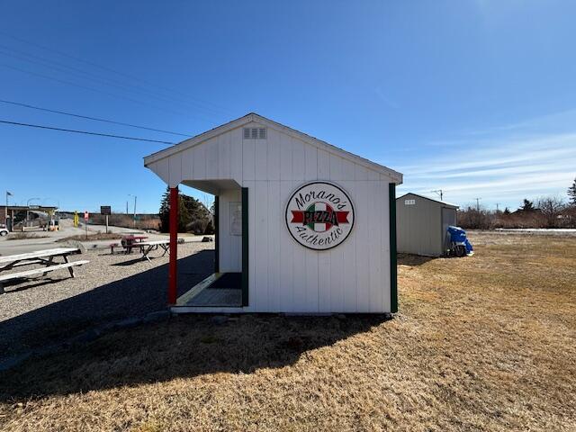 main property photo 6