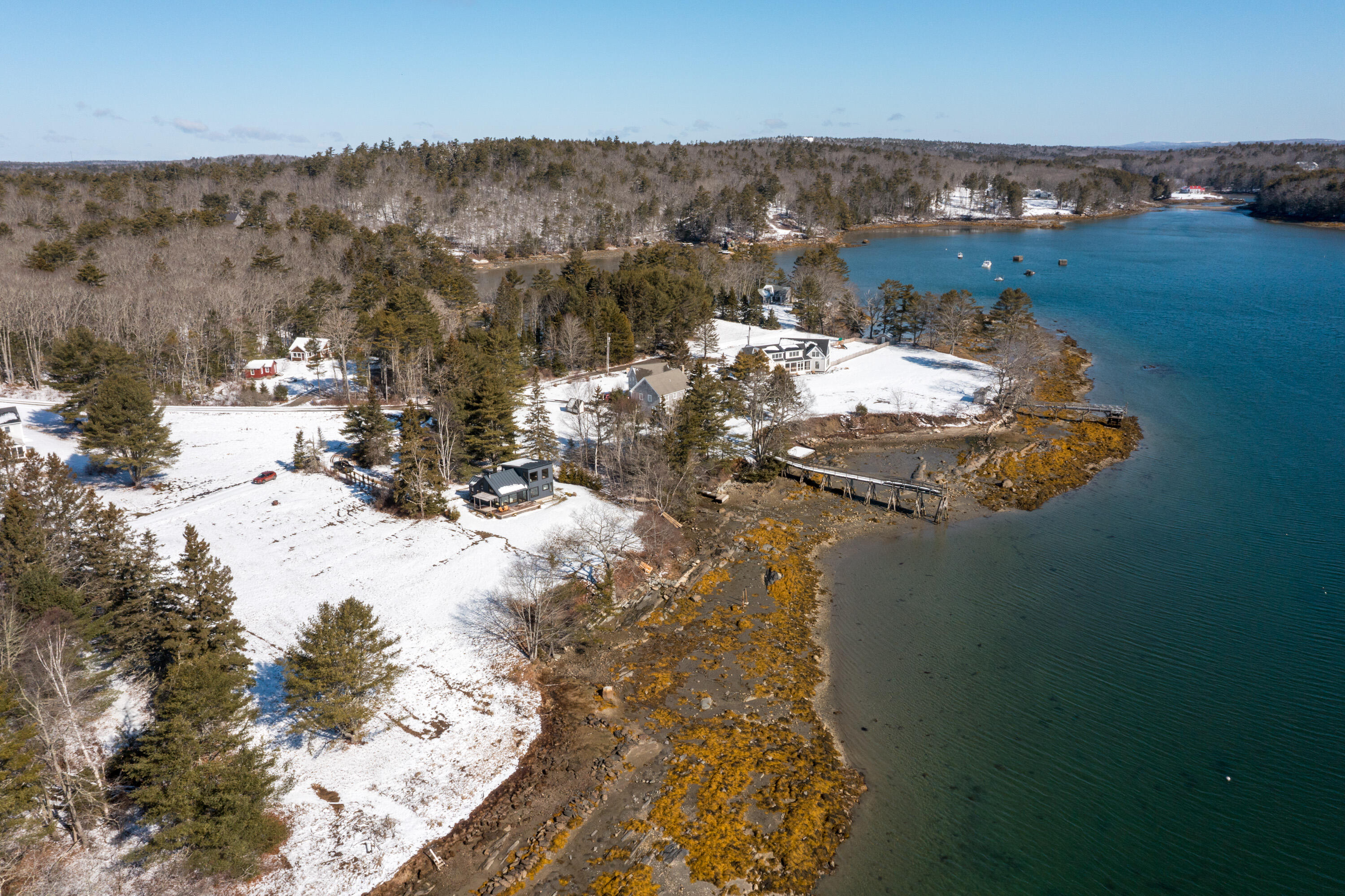 main property photo 18