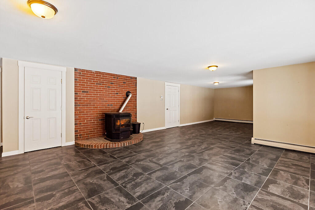 main property photo 66