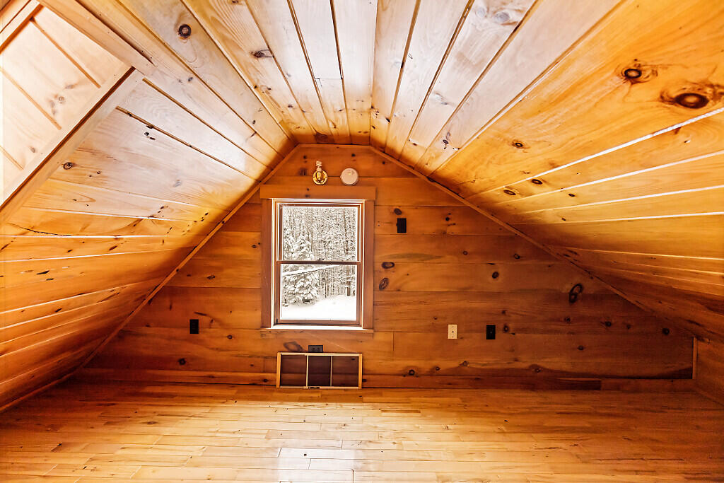 main property photo 98