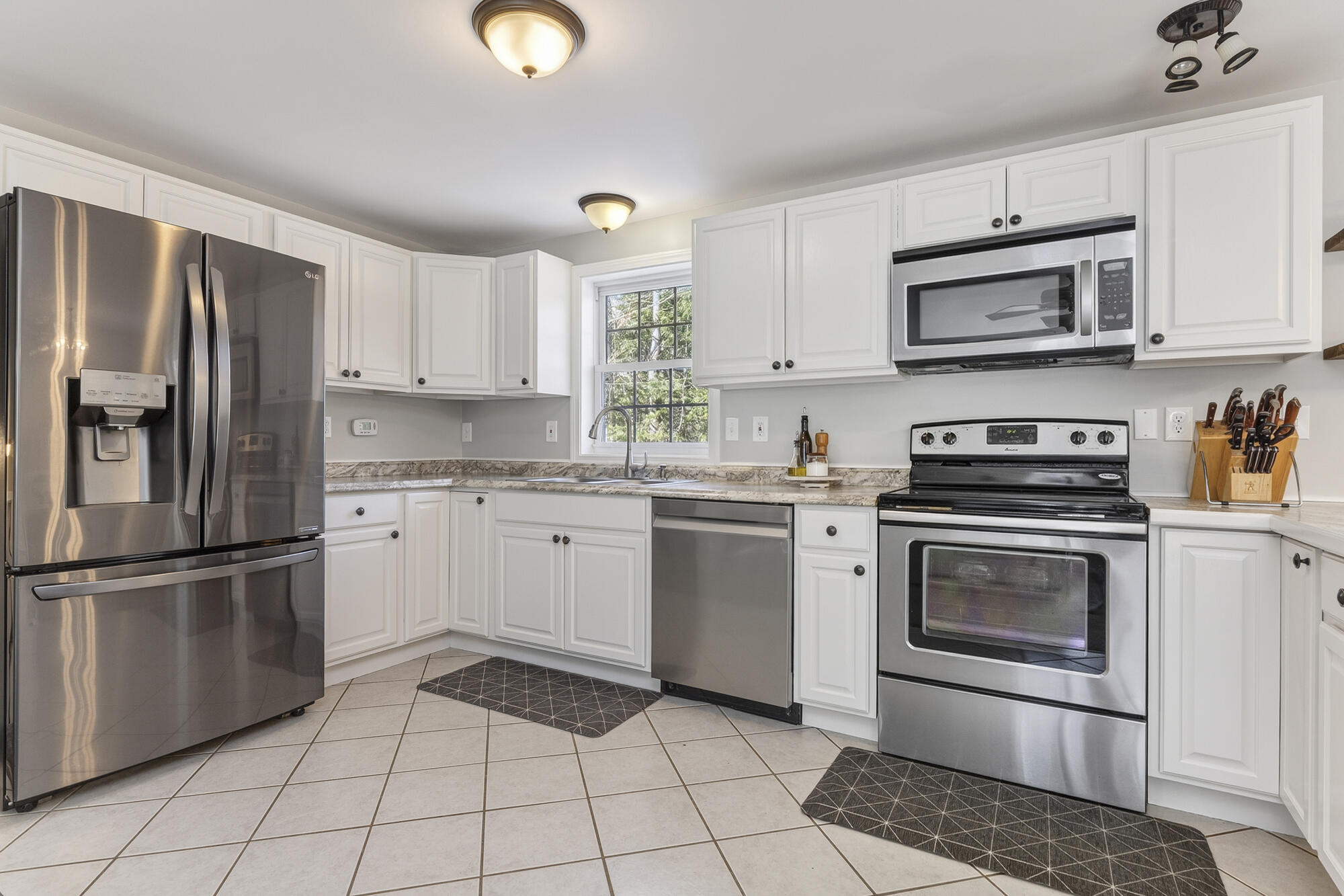property viewer photo 10