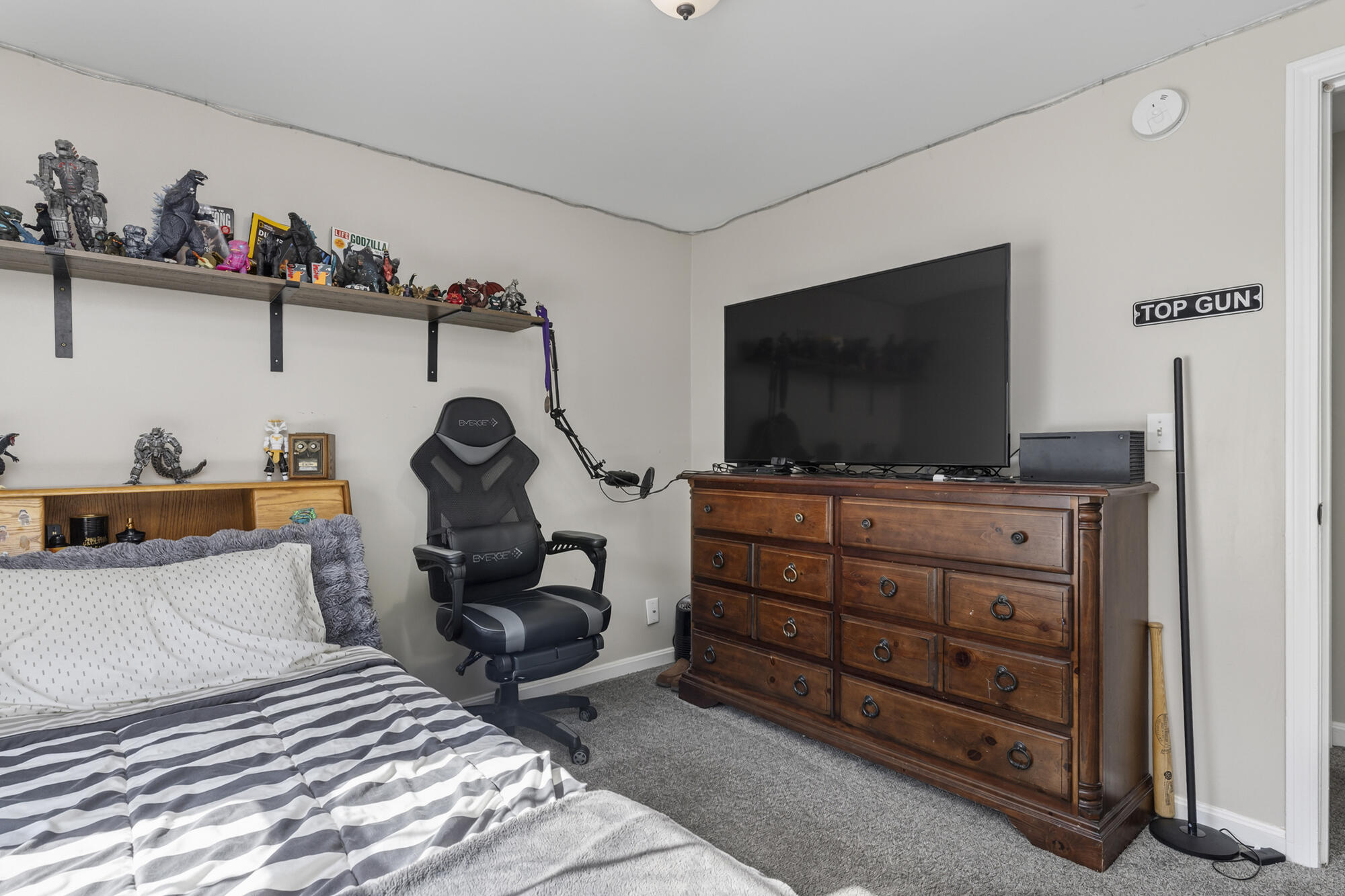 property viewer photo 24