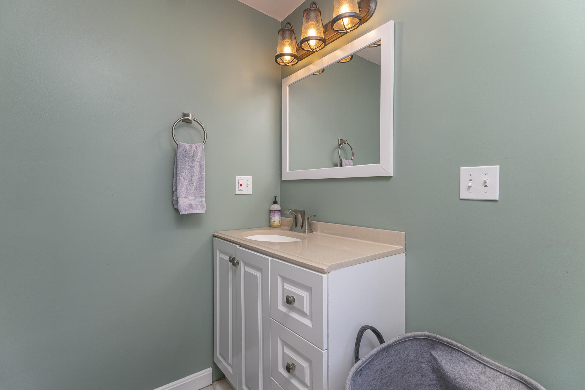property viewer photo 26