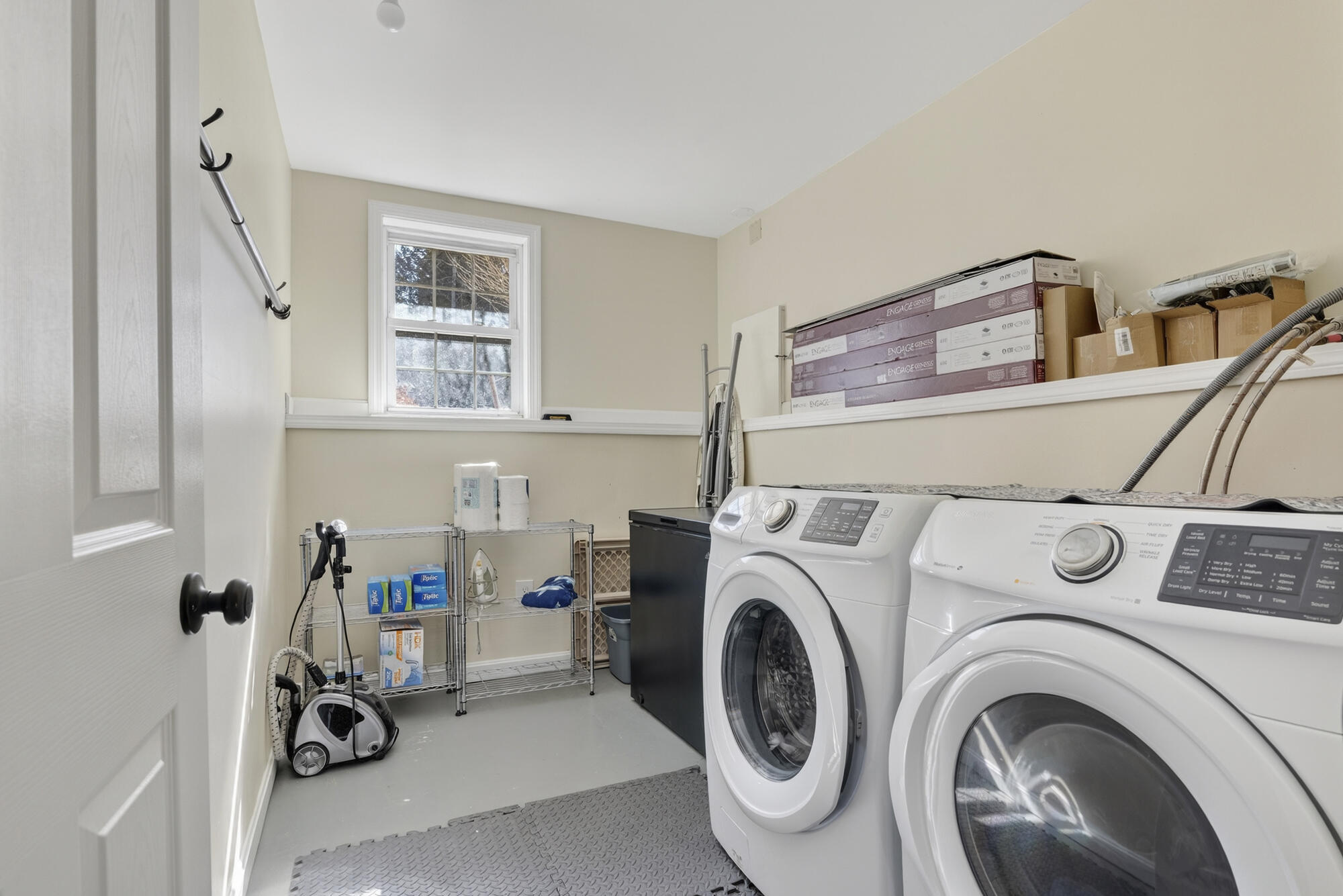 property viewer photo 30