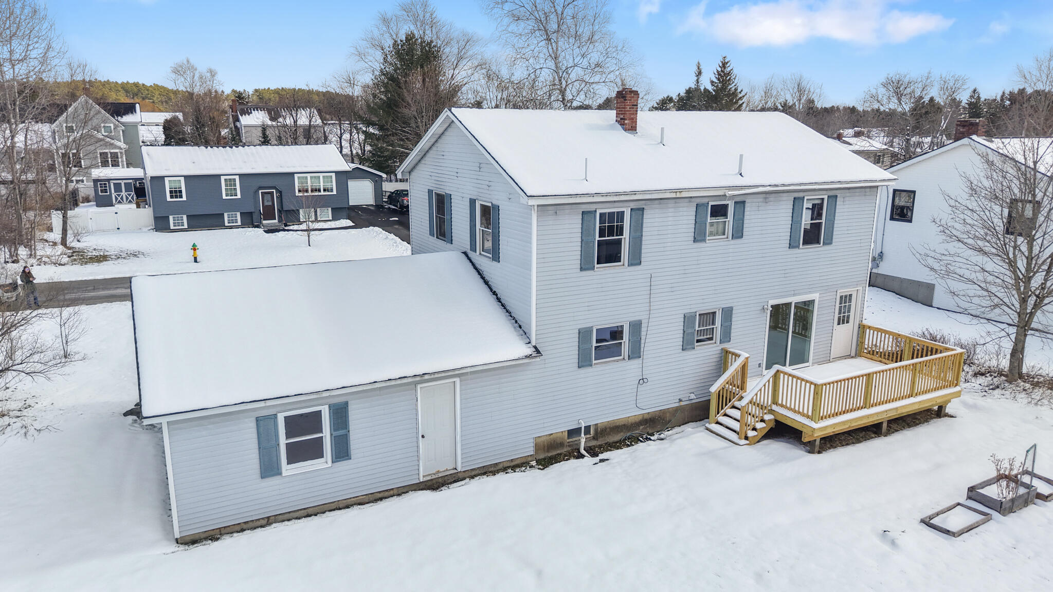 main property photo 57