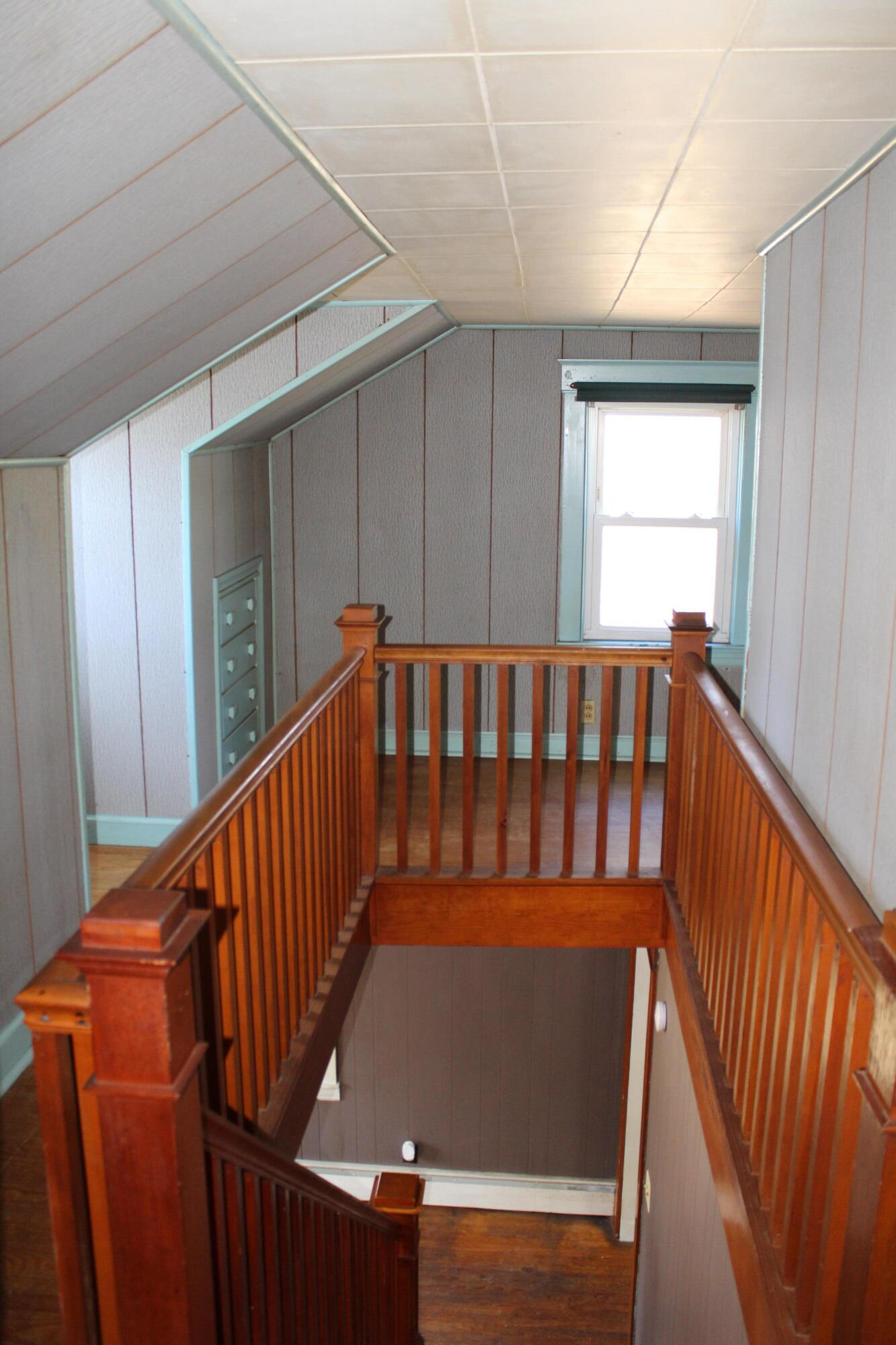 main property photo 36