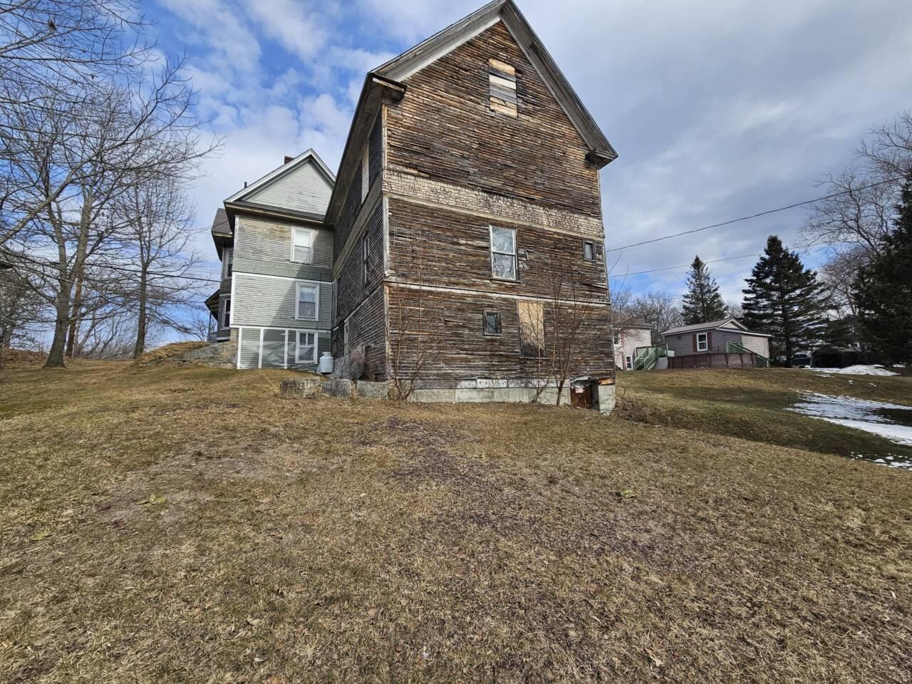 main property photo 54