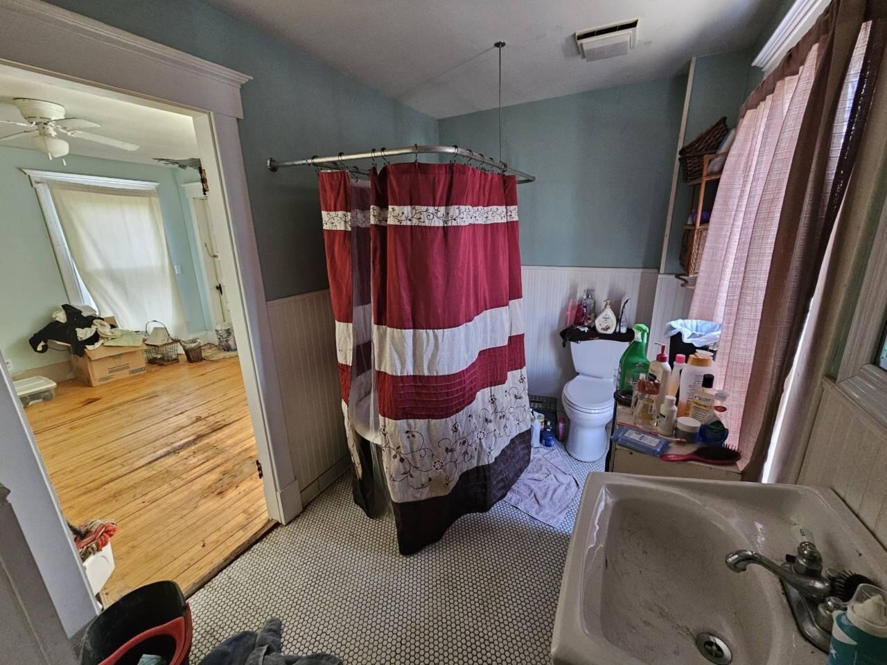 main property photo 82