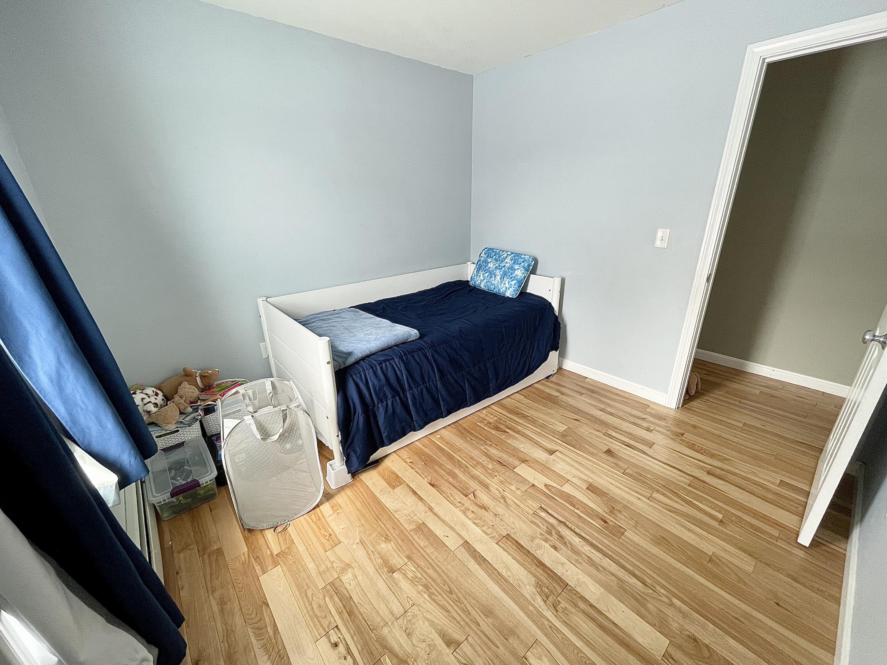 property viewer photo 20