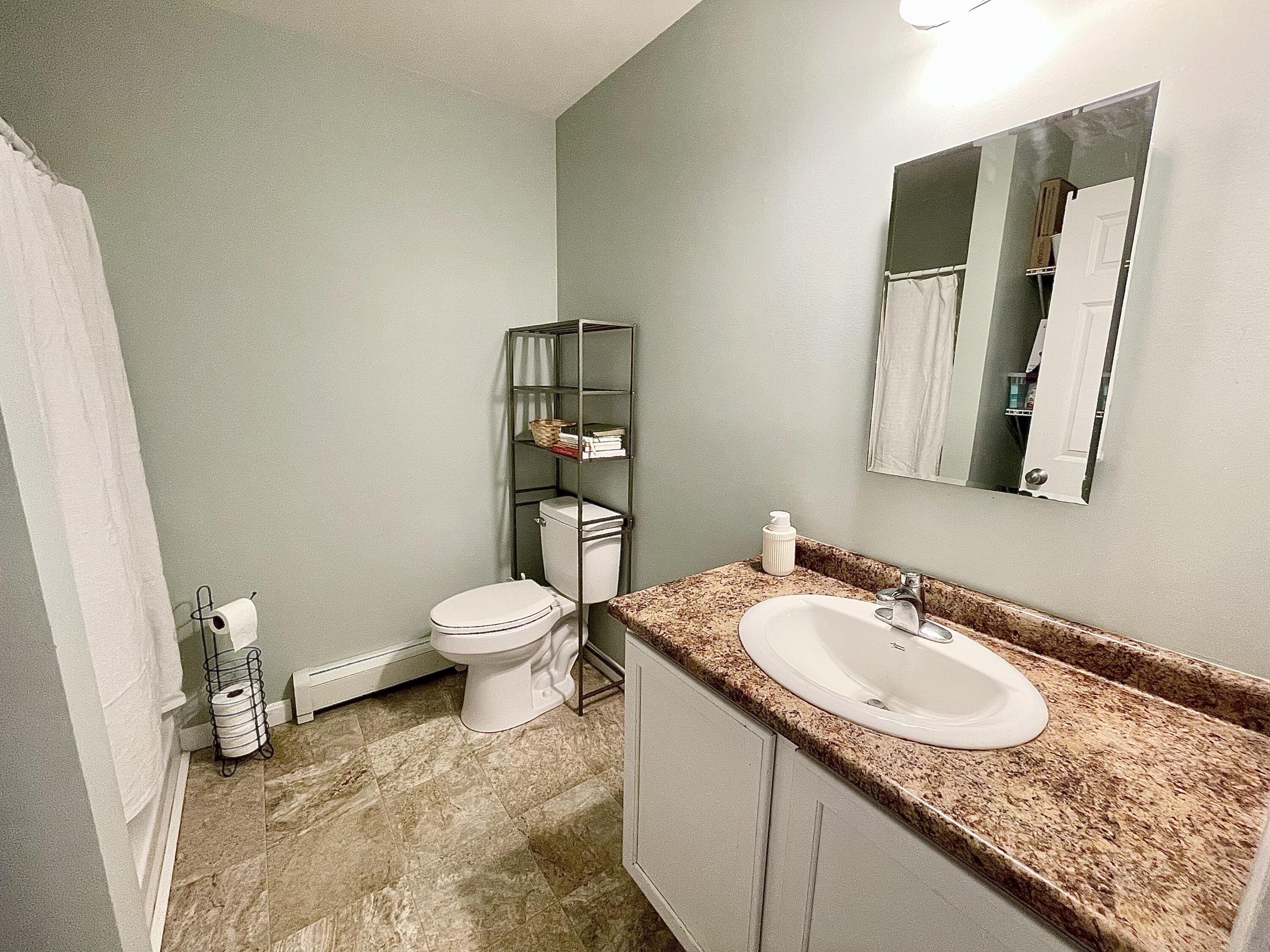 property viewer photo 24