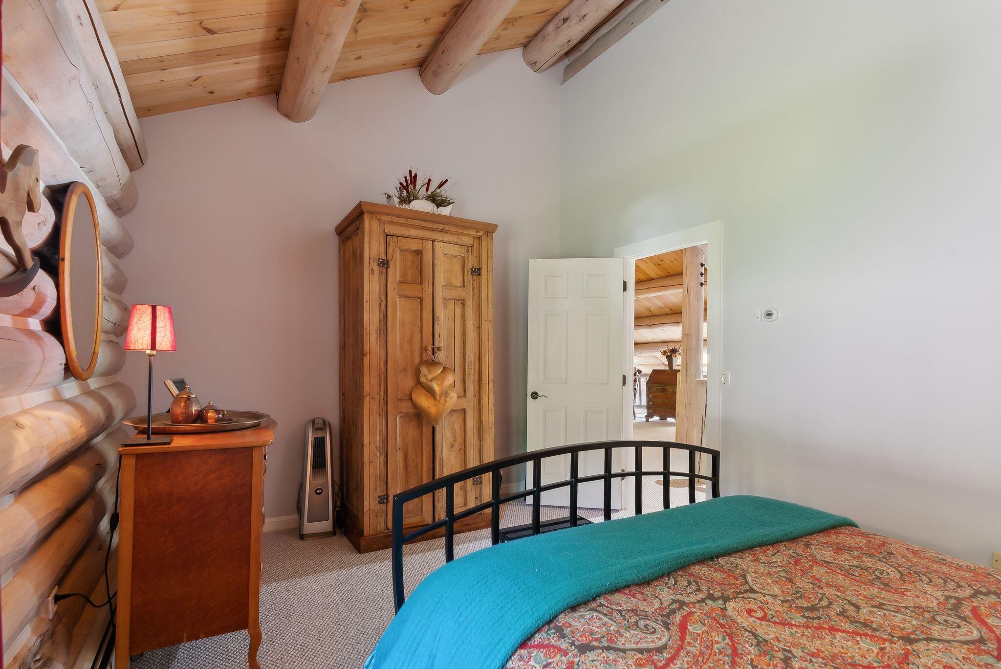 main property photo 50