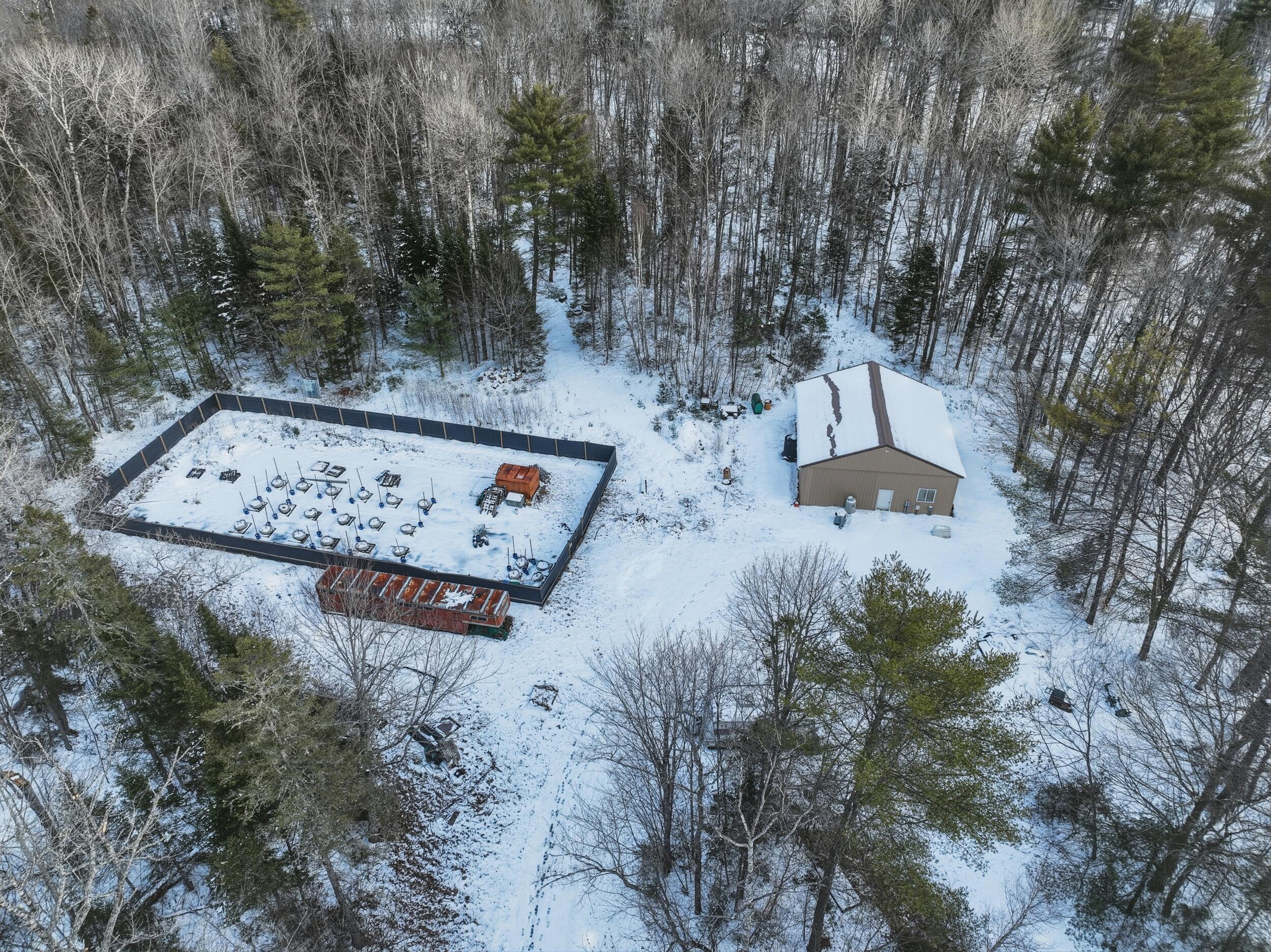 main property photo 44