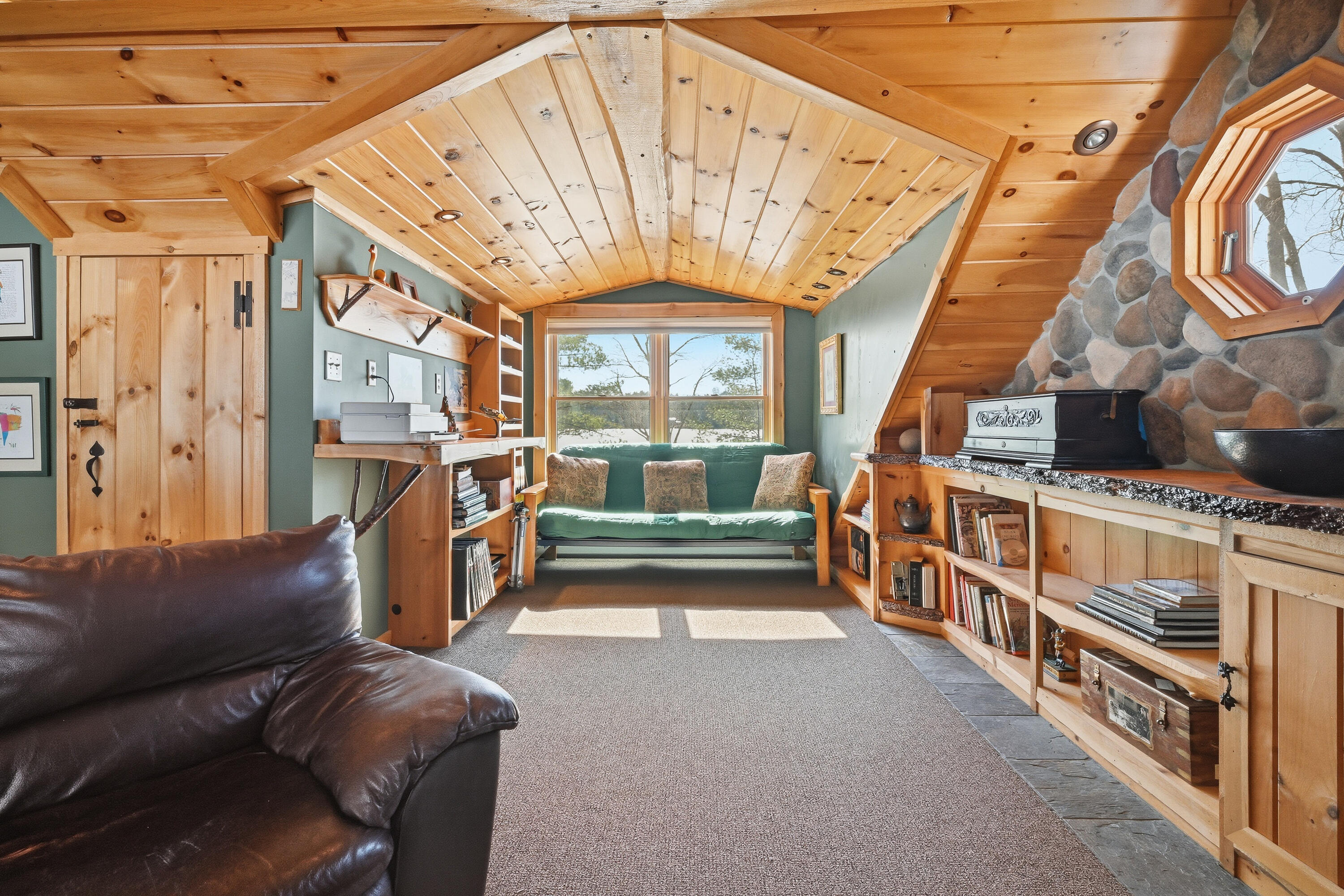 main property photo 53