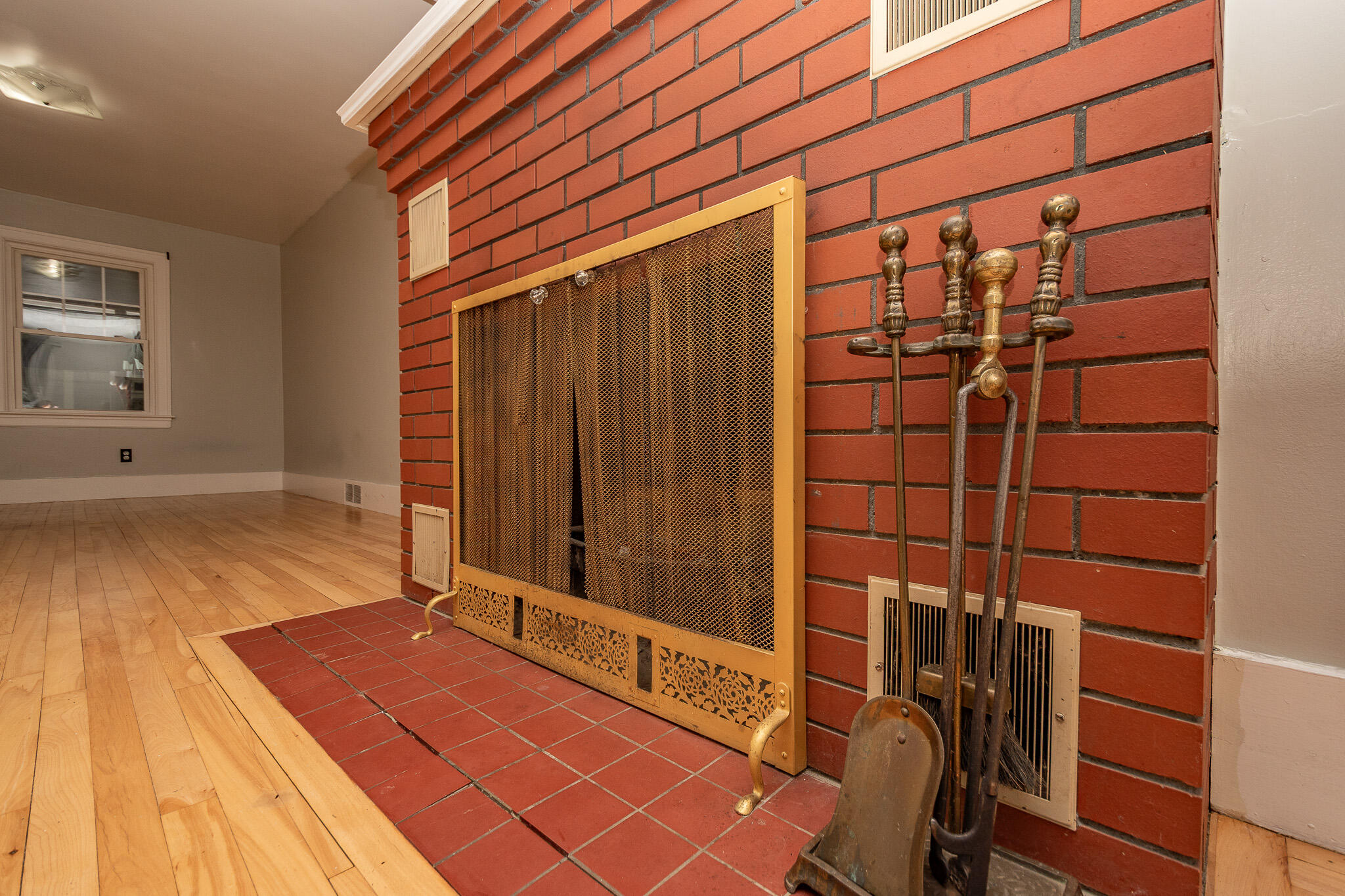 property viewer photo 18