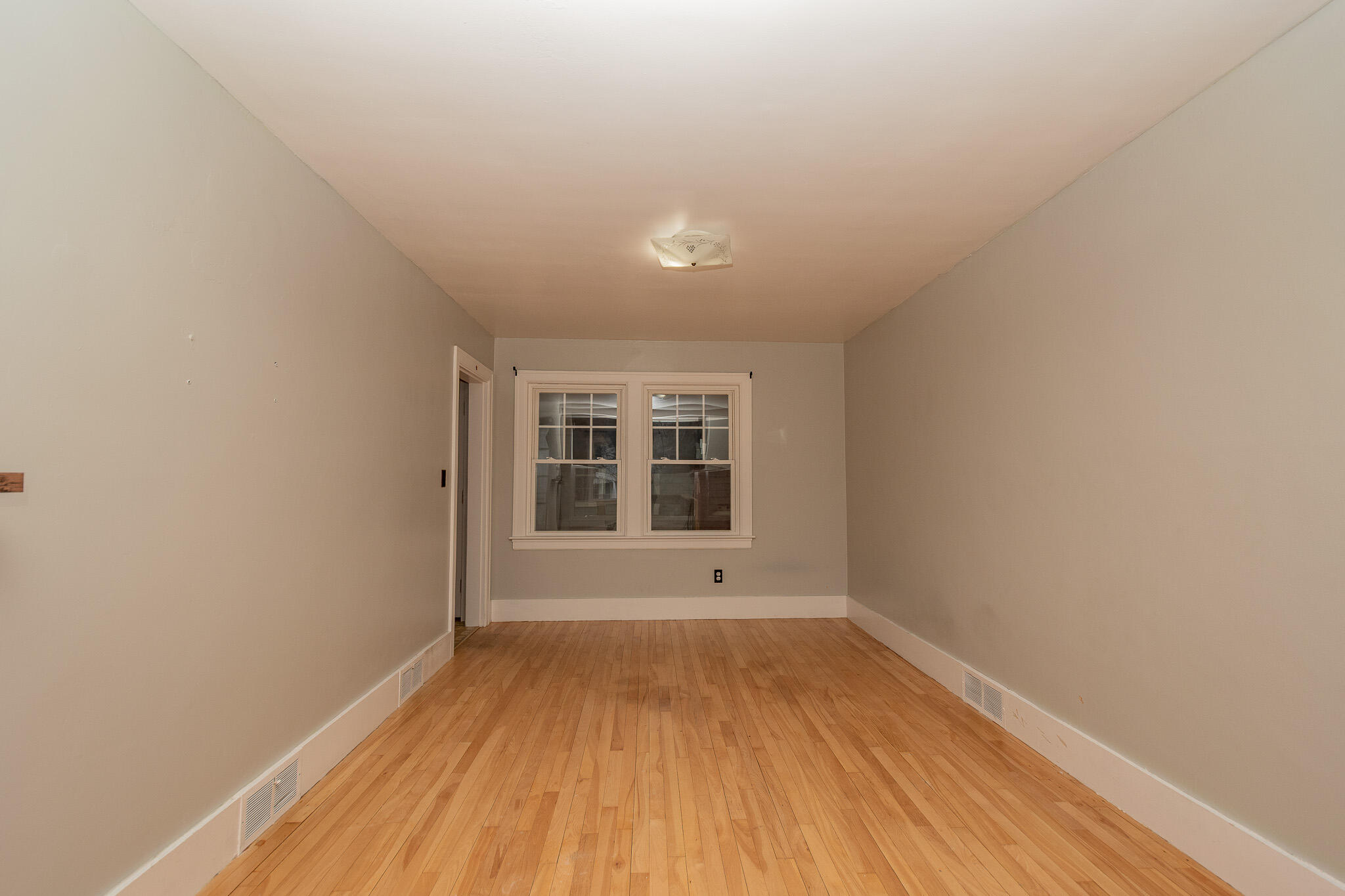 property viewer photo 20