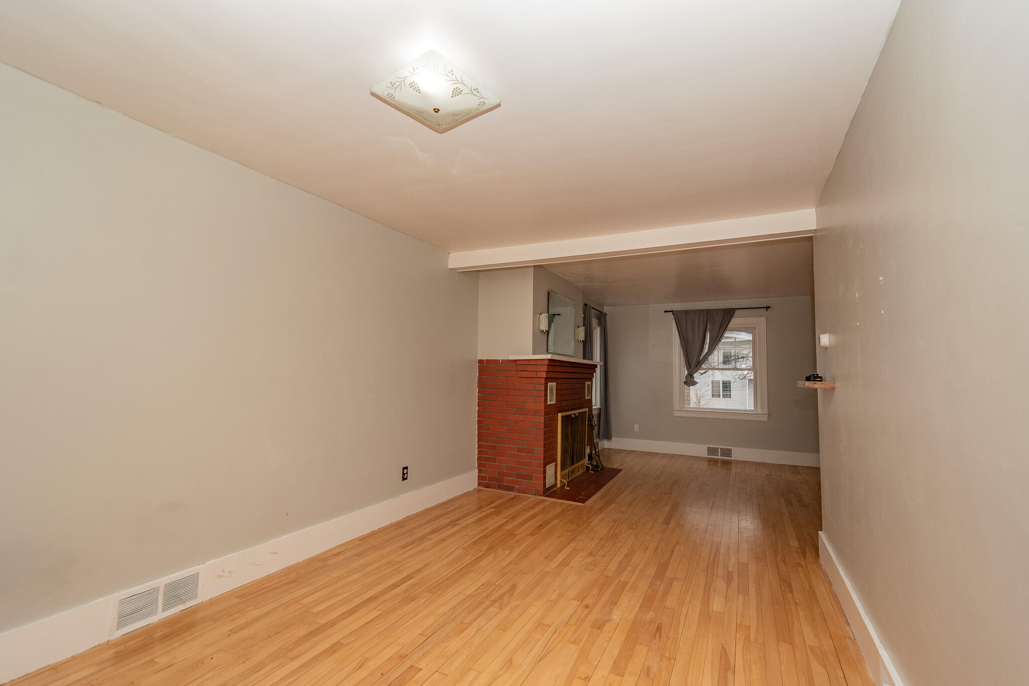 property viewer photo 23