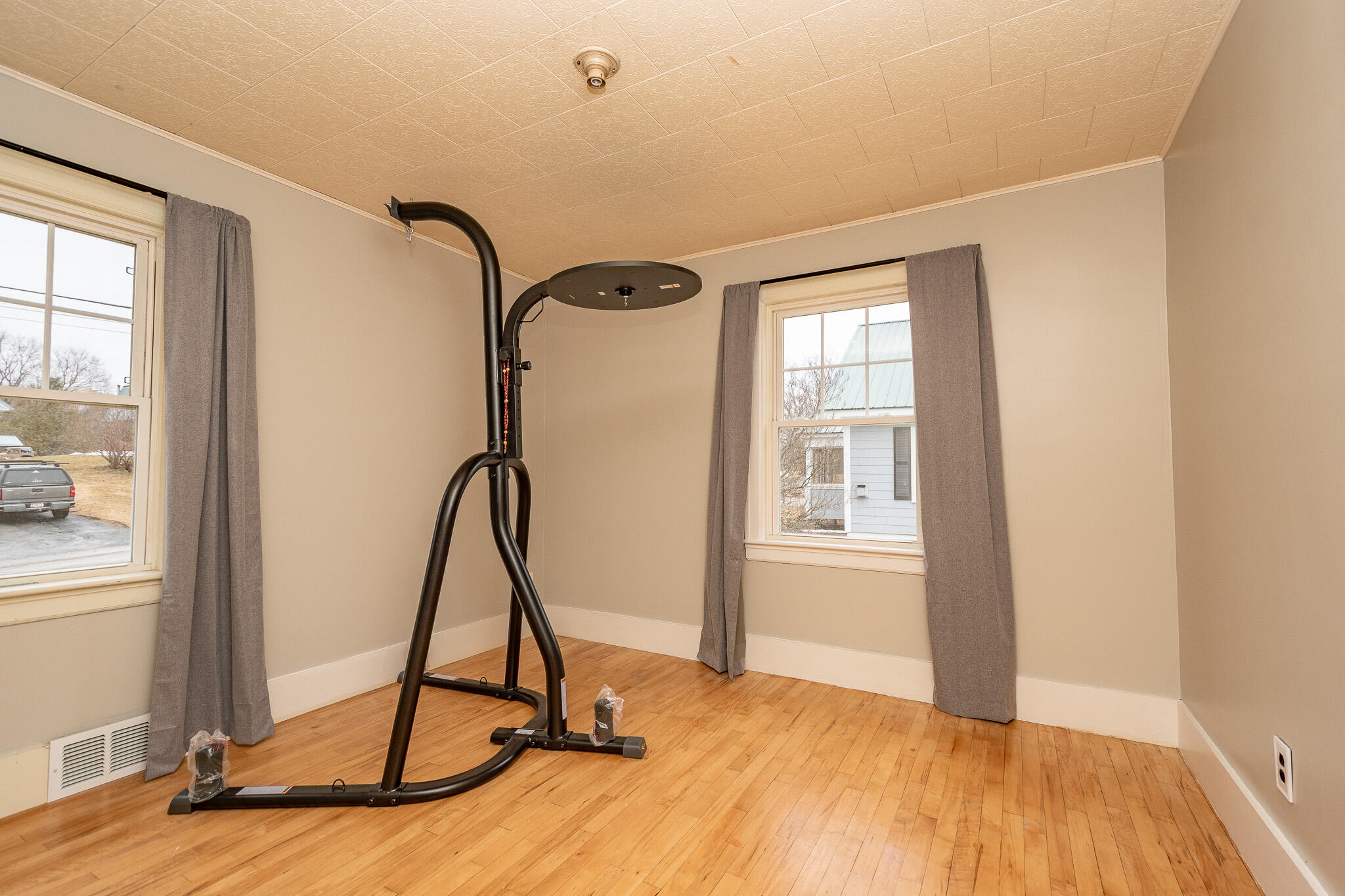property viewer photo 24