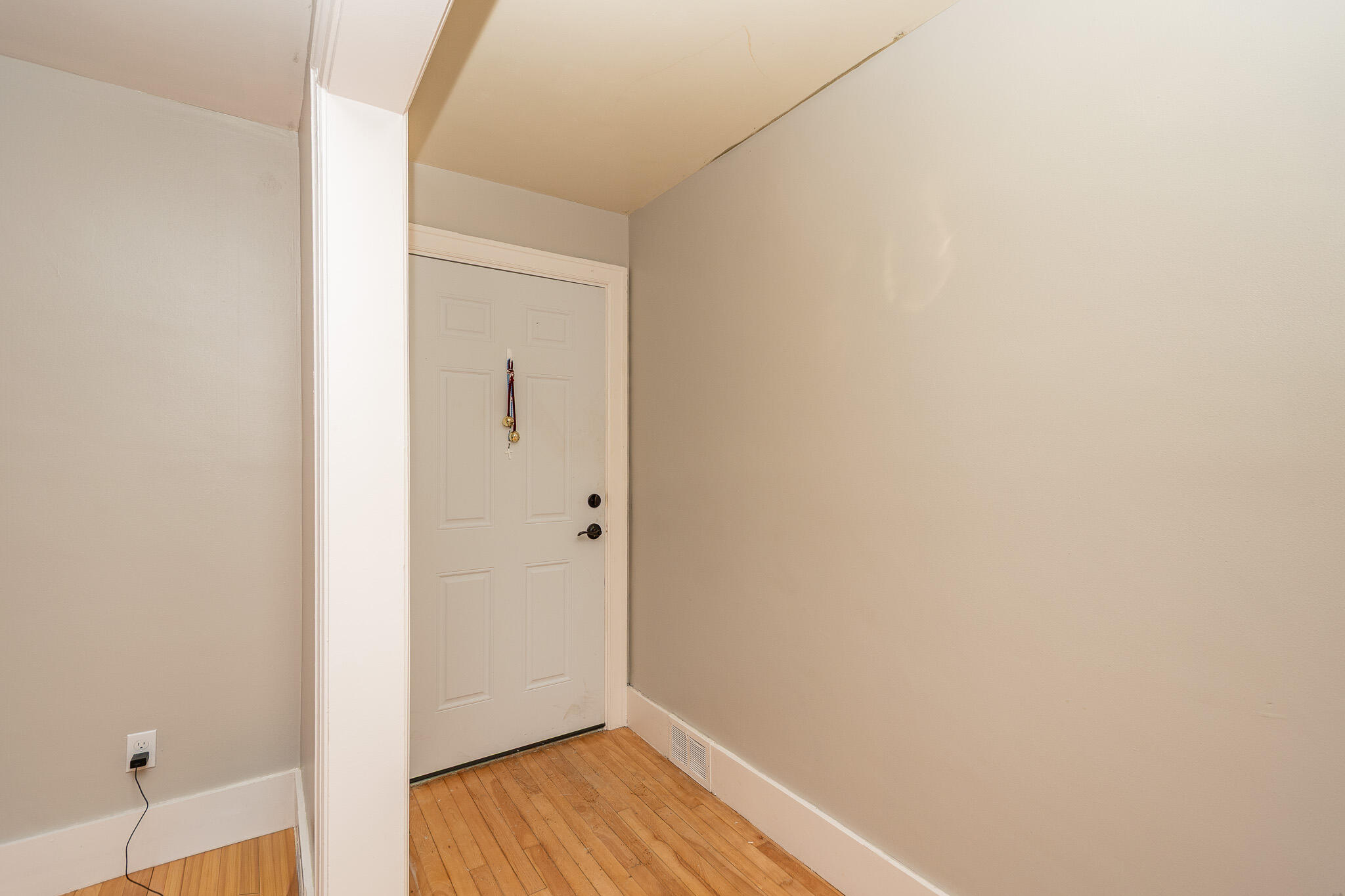 property viewer photo 5