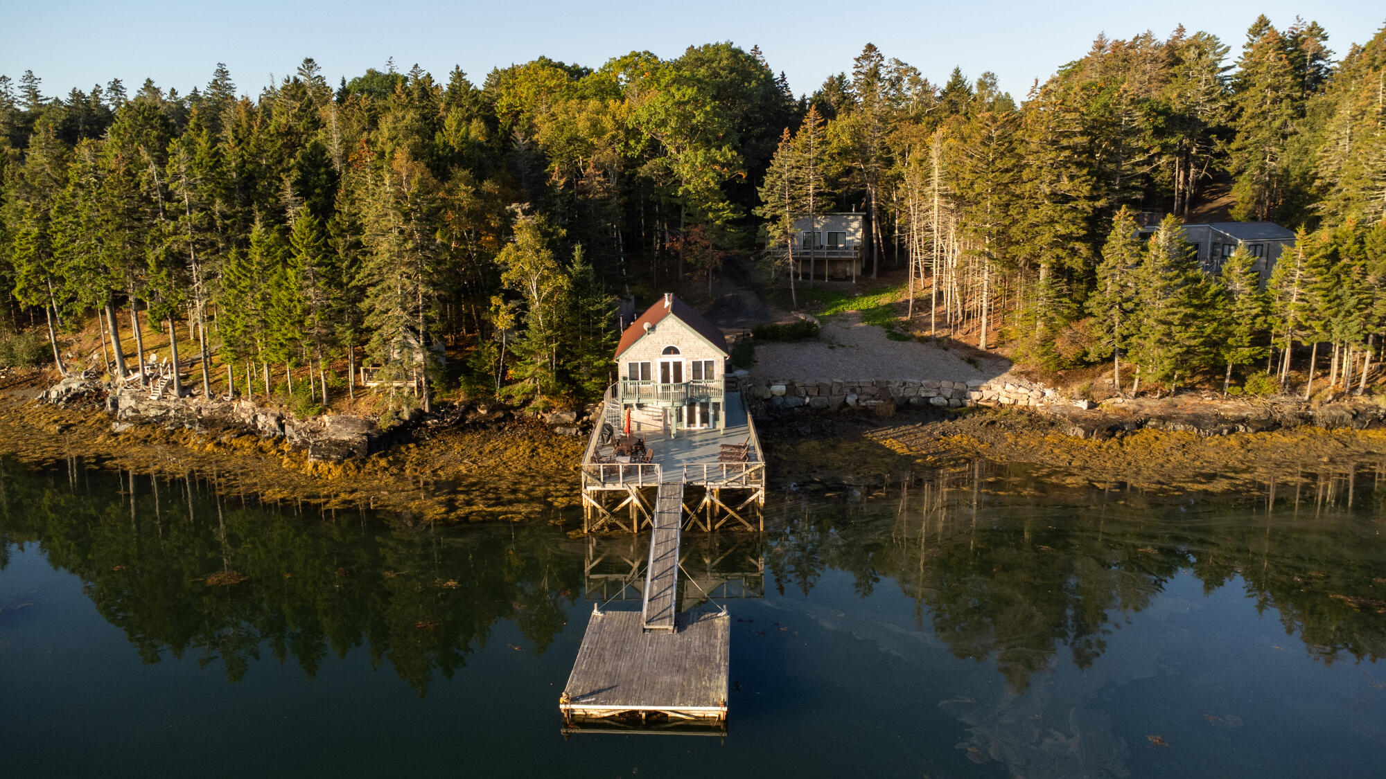 main property photo 42