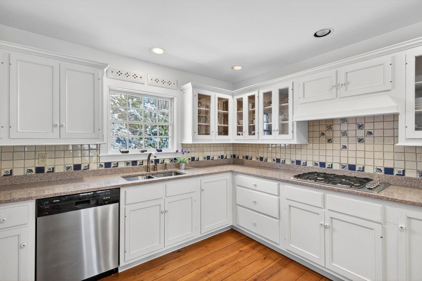 property viewer photo 11