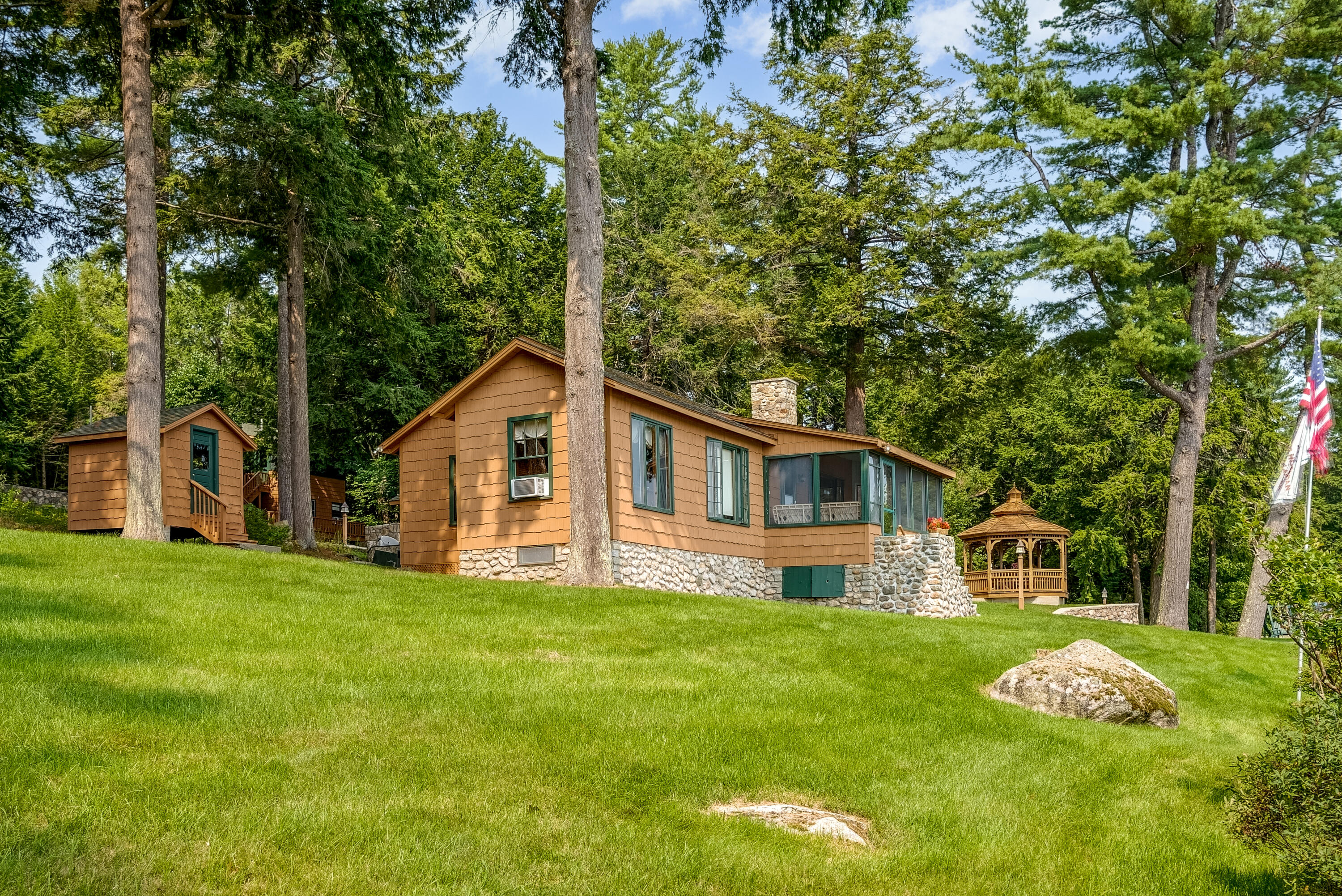 main property photo 60