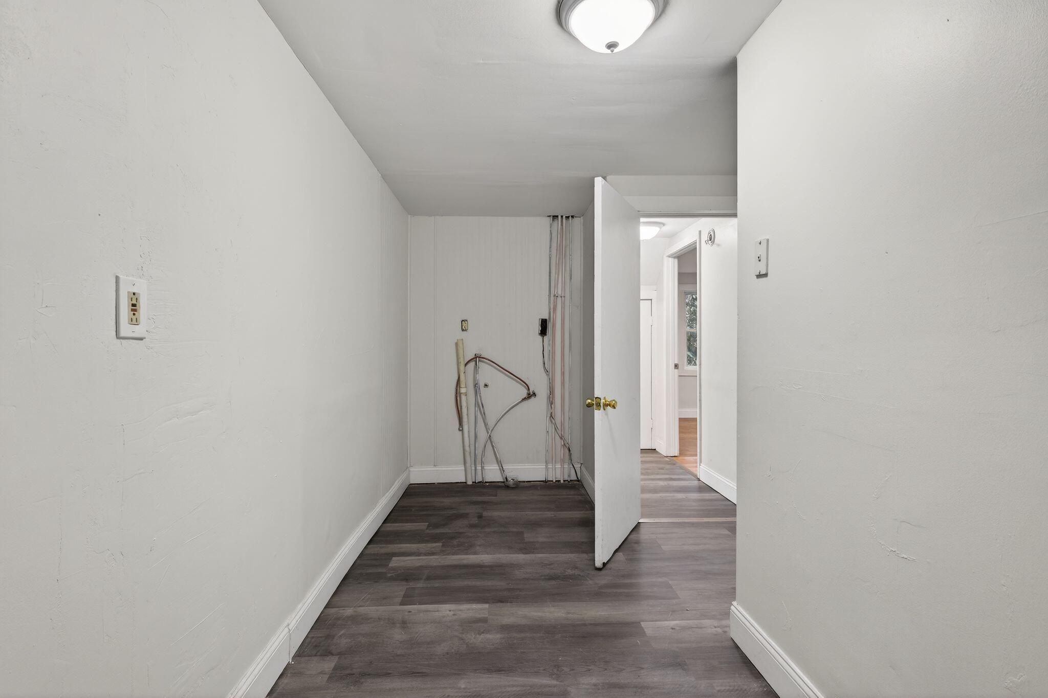 property viewer photo 10