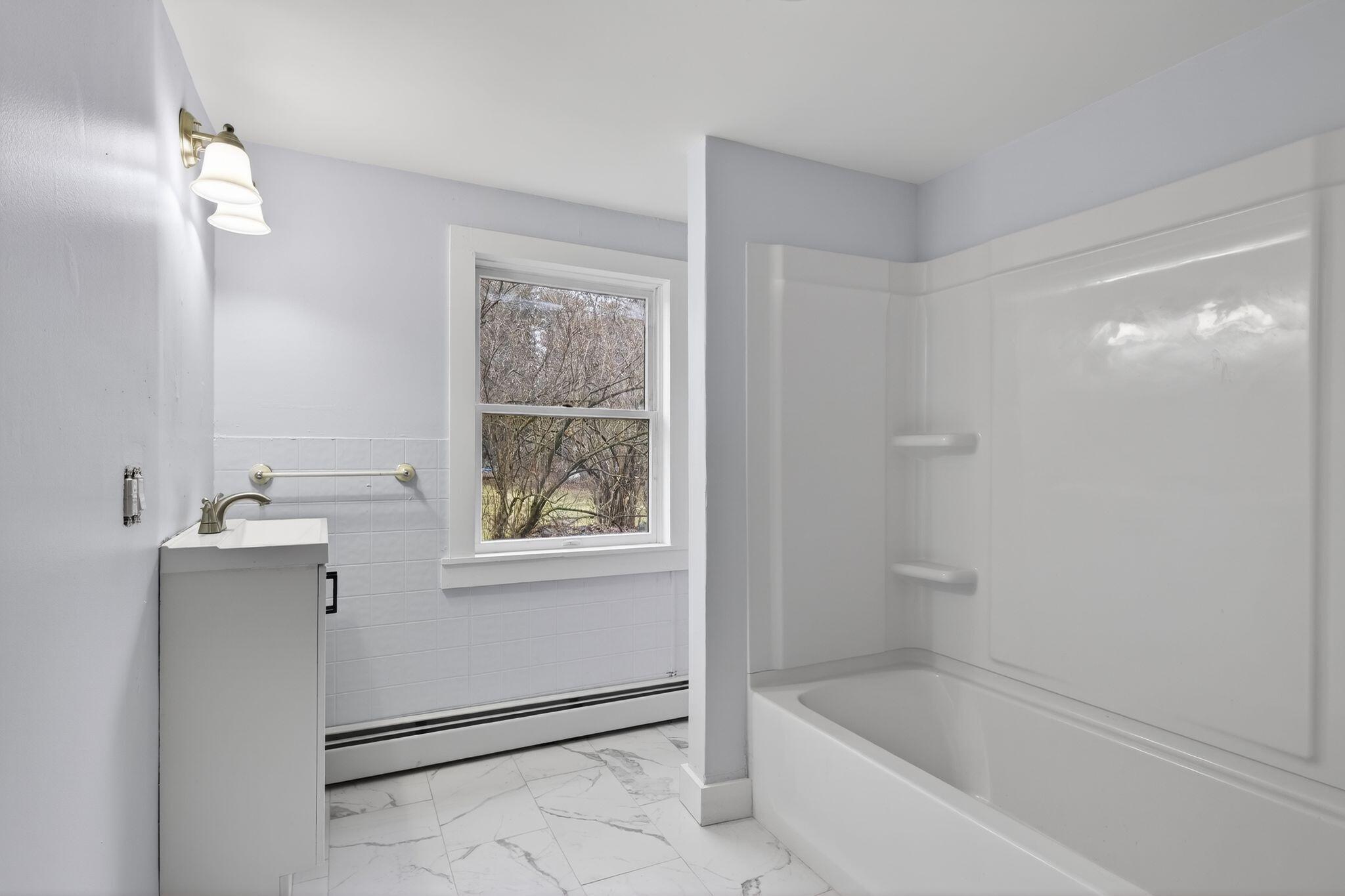 property viewer photo 11