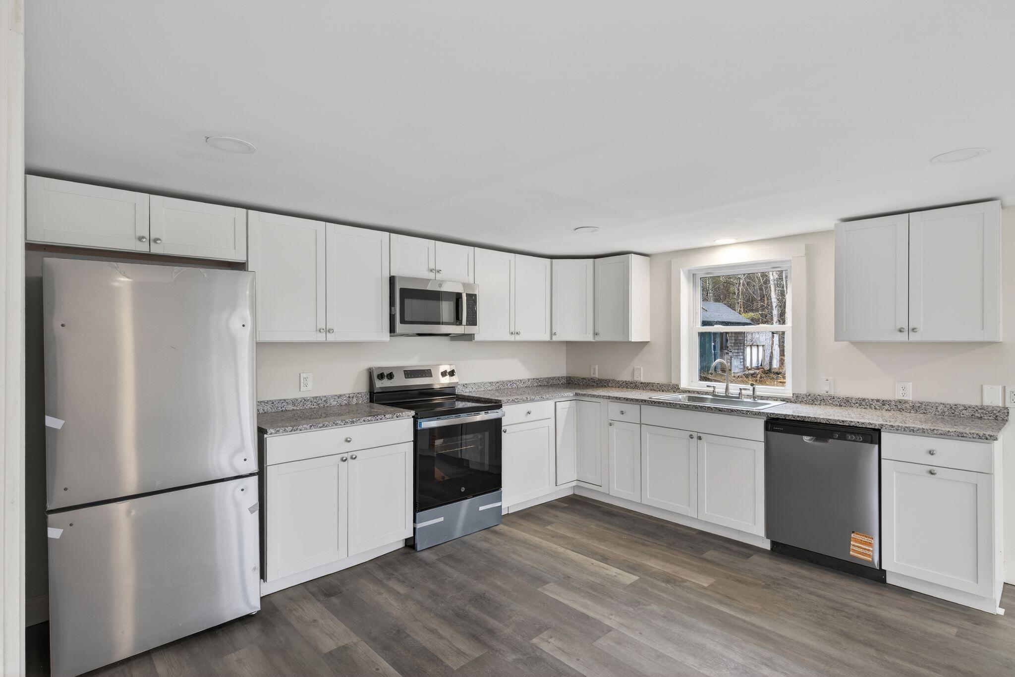 property viewer photo 7