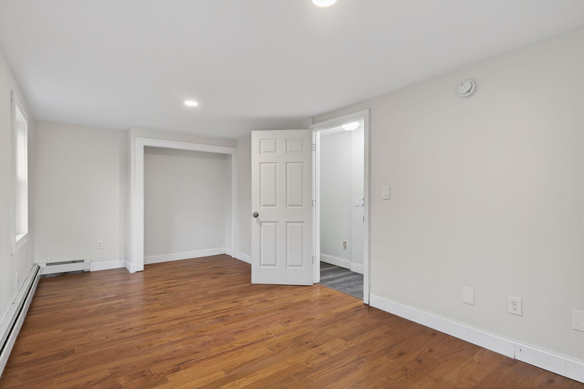 property viewer photo 8
