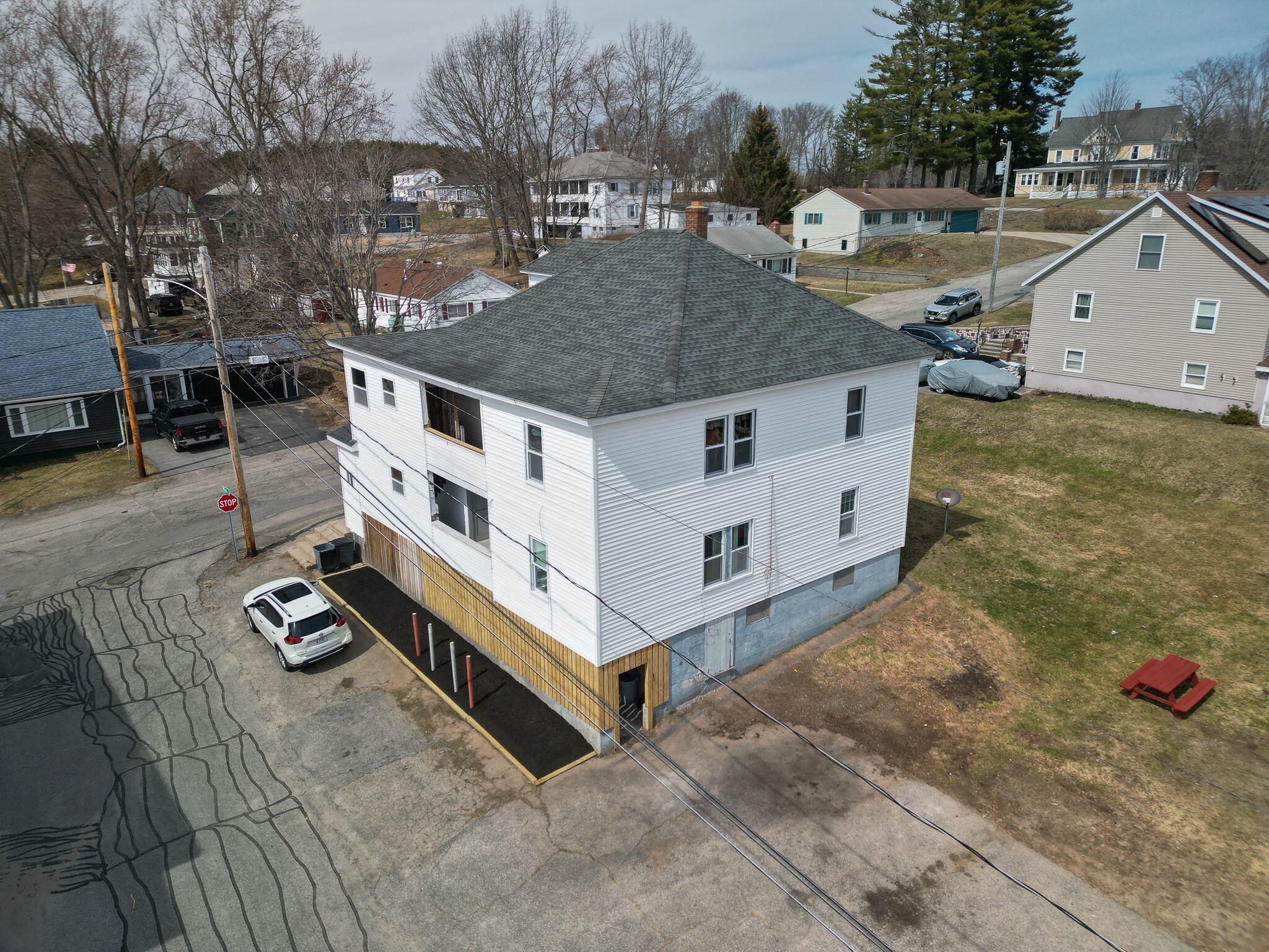 main property photo 35