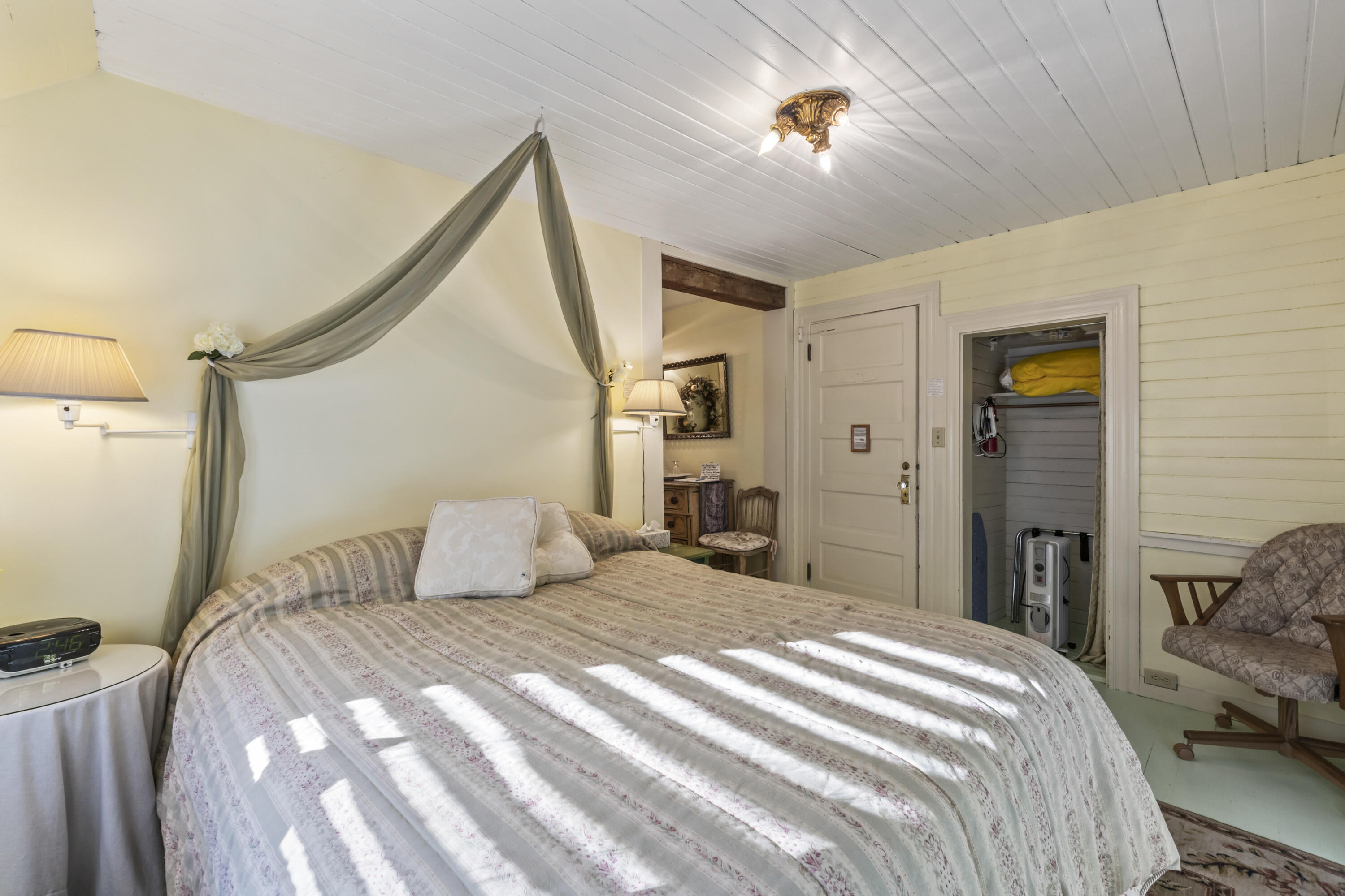 main property photo 45