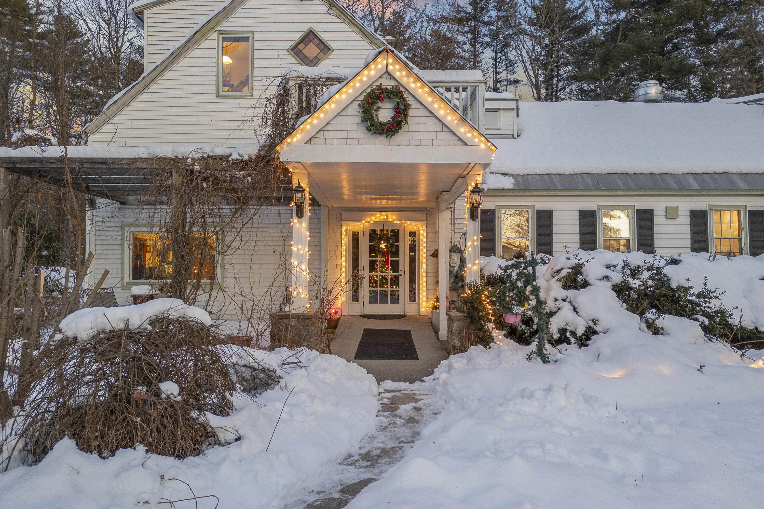 main property photo 124