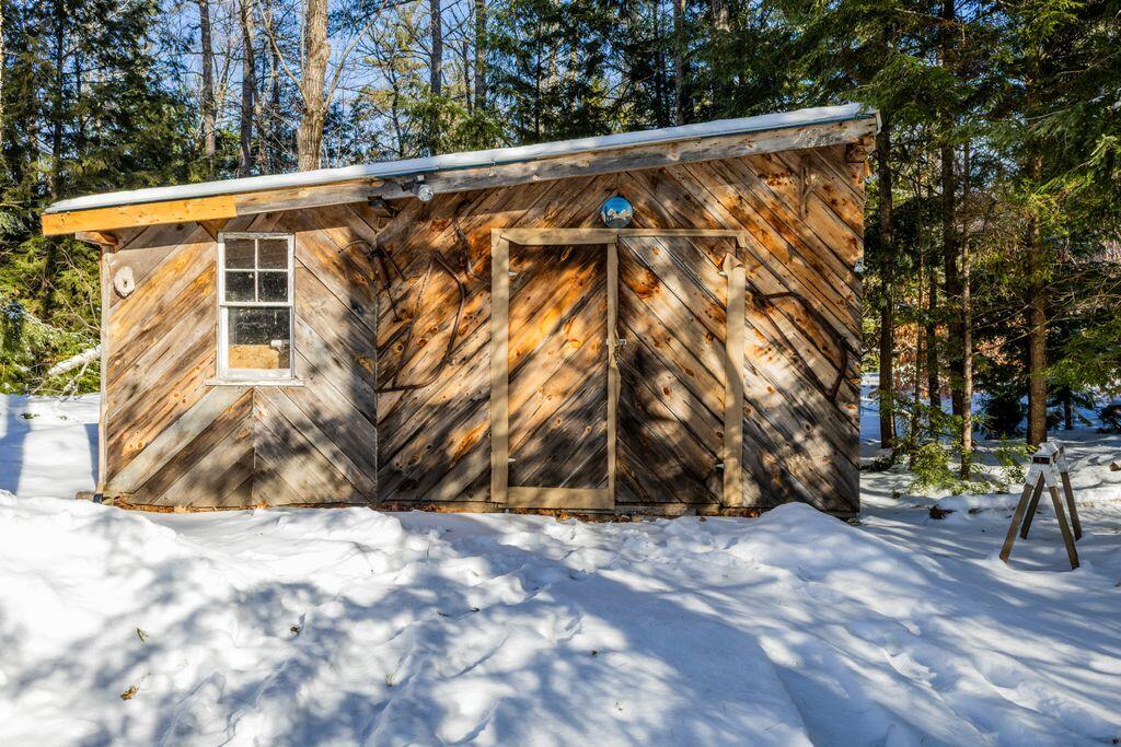 main property photo 19