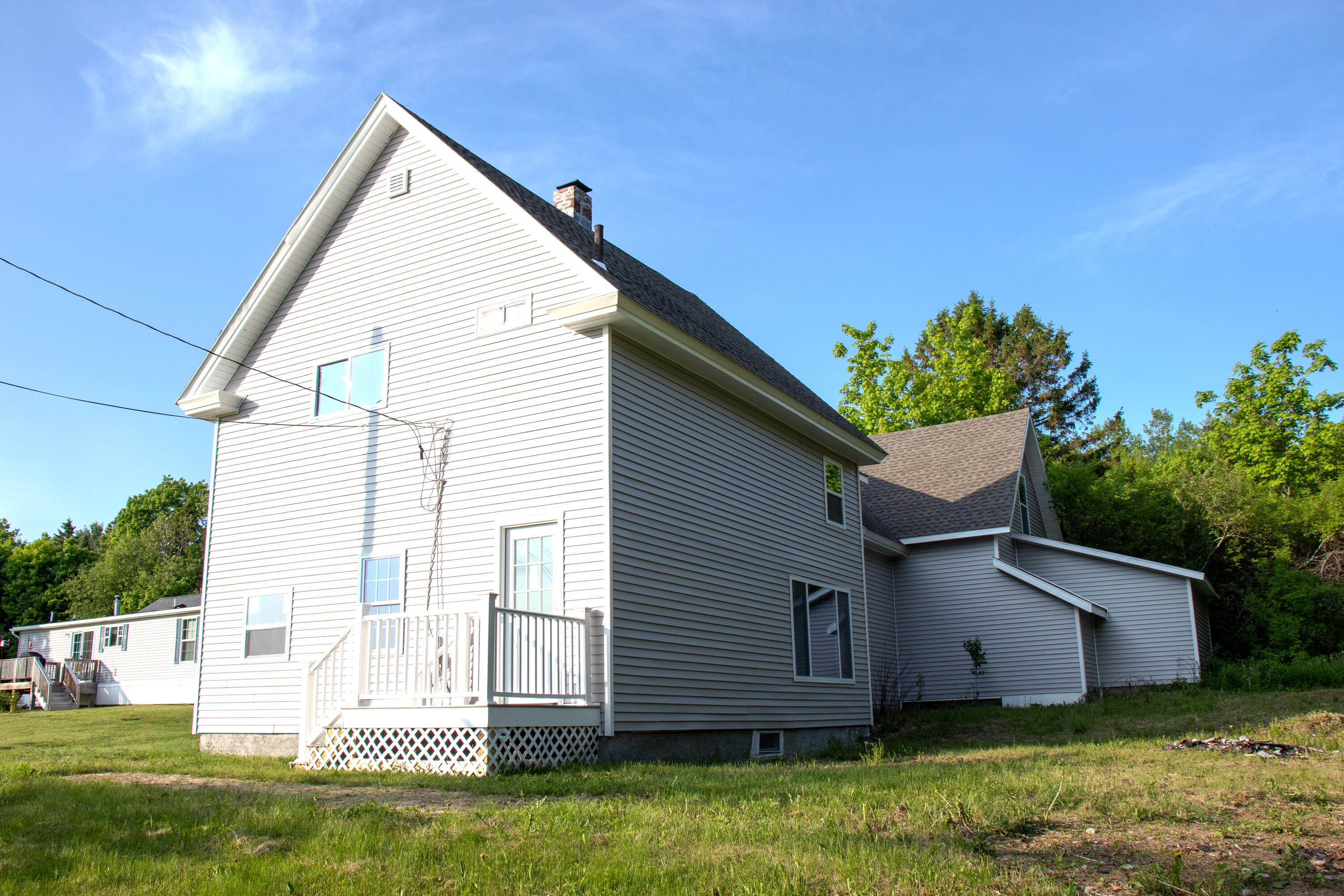 main property photo 11