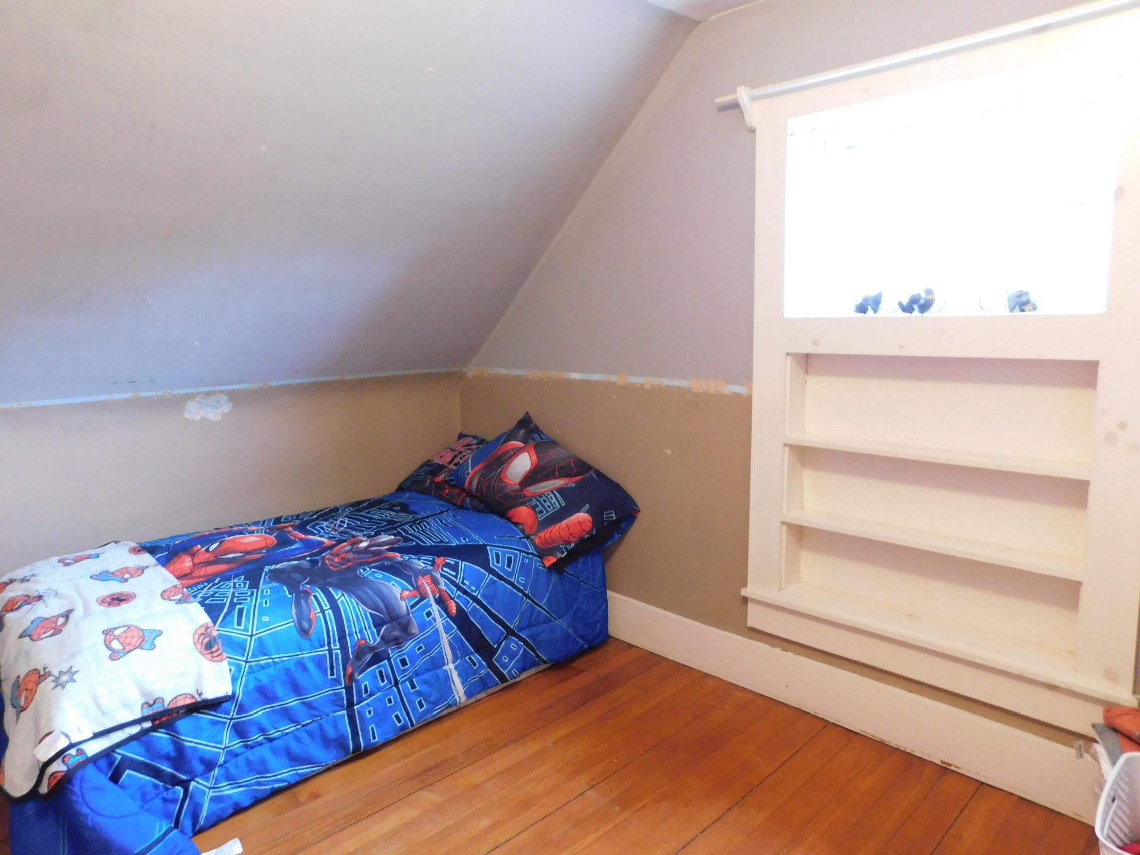 main property photo 38