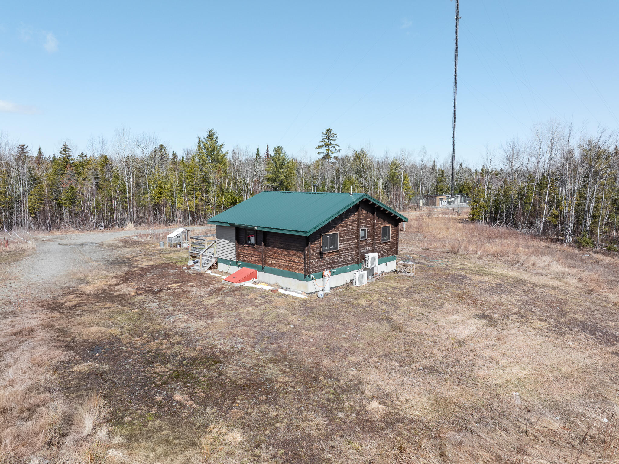 main property photo 23